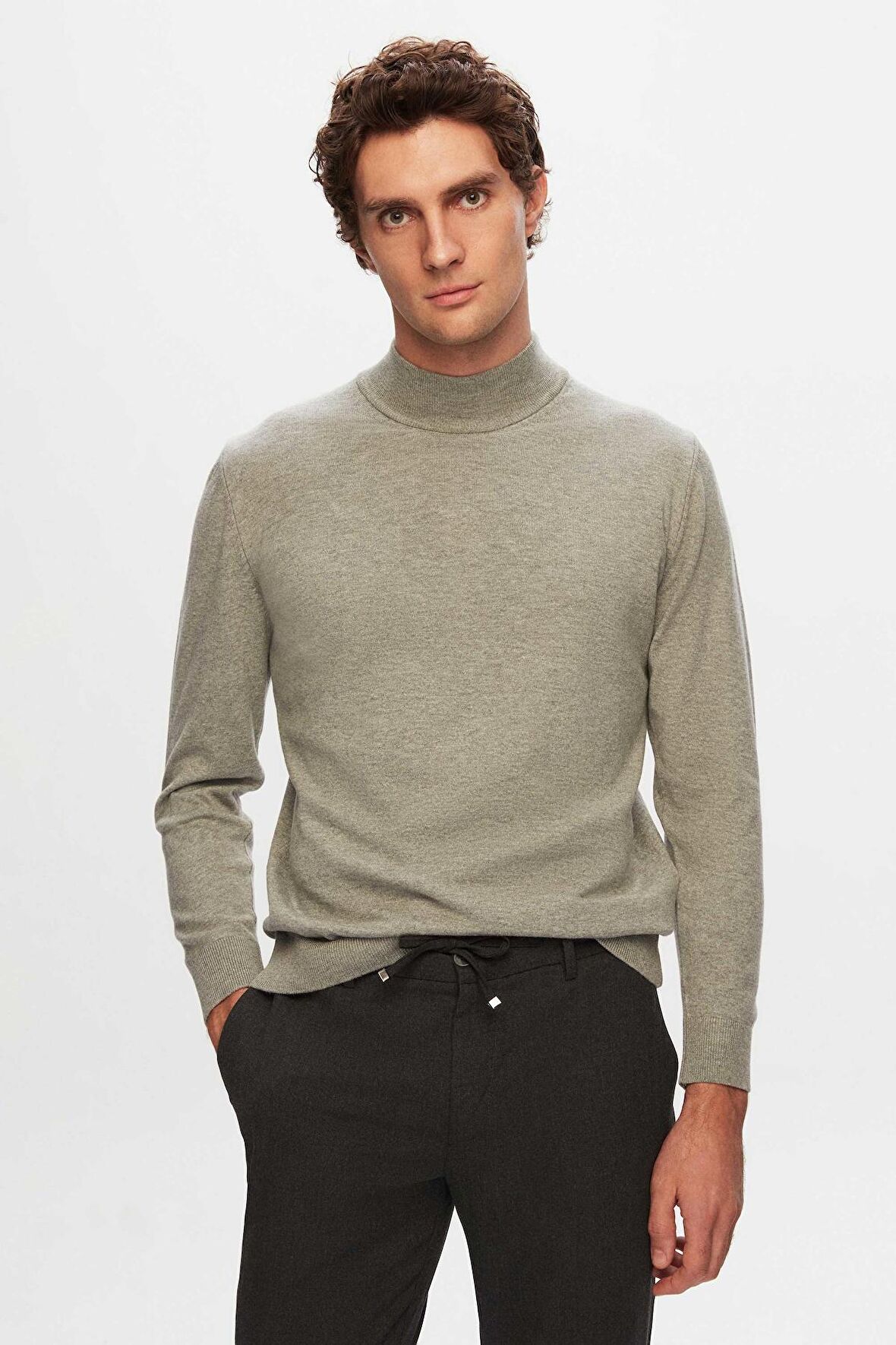 D'S Damat Ds Damat Regular Fit Gri Pamuk Karışımlı Yarım Balıkçı Triko Kazak 5HF06ORT16275
