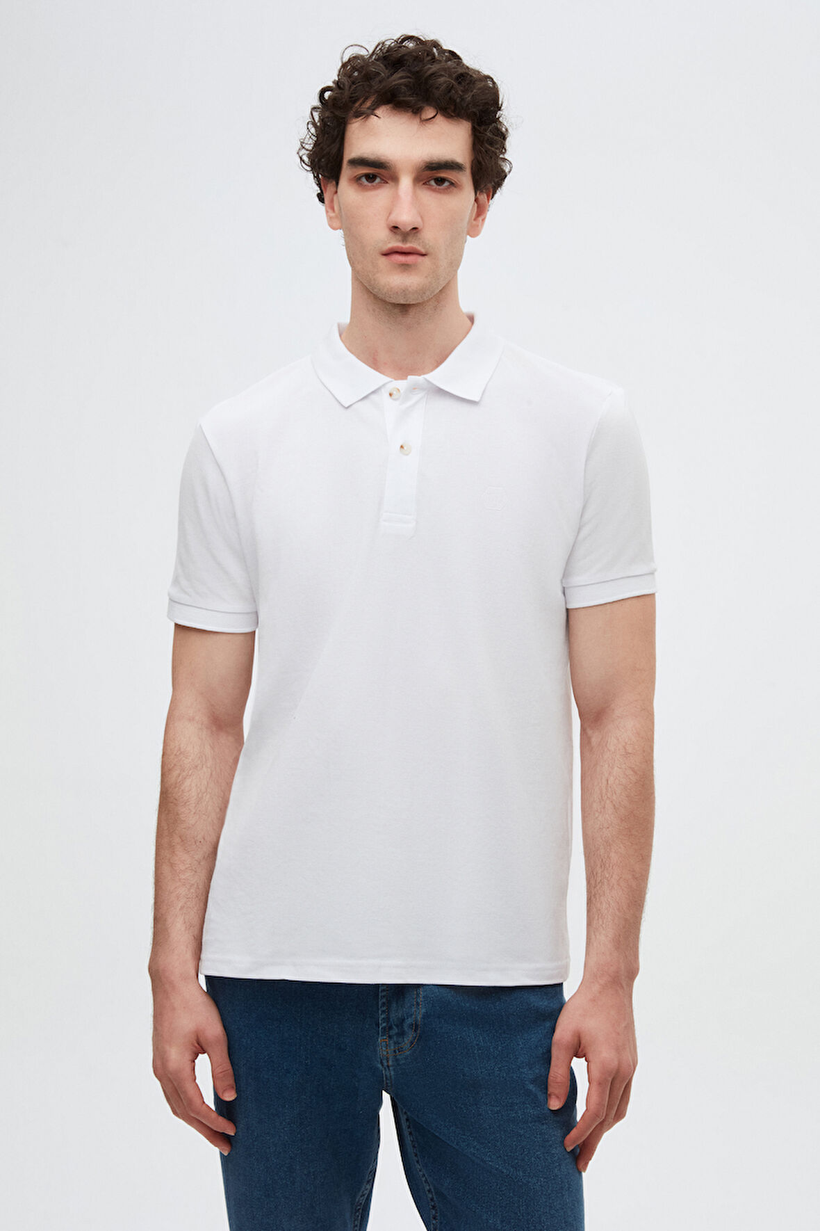 Ds Damat Regular Fit Beyaz %100 Pamuklu Uzun Ömürlü Kıvrılmaz Polo Yaka Nakışlı T-Shirt