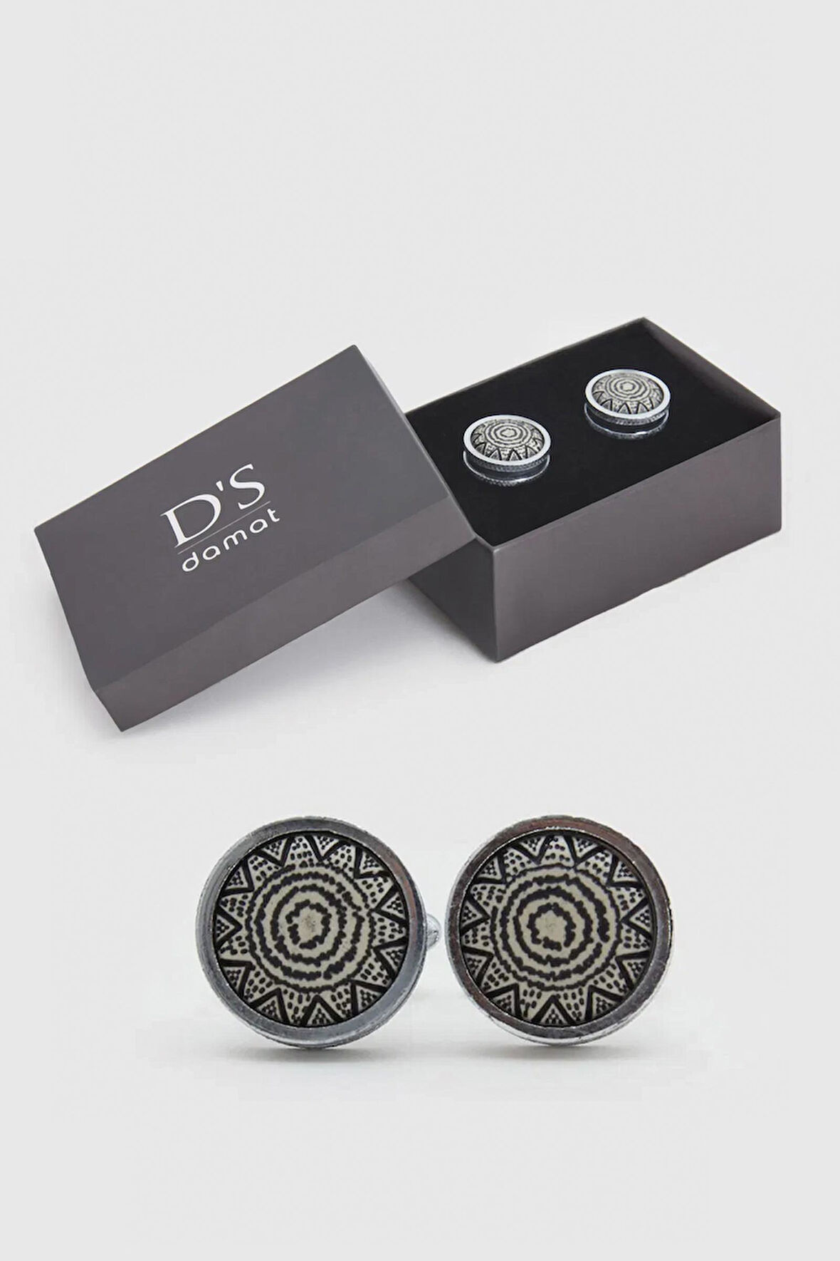 Ds Damat Etnik Siyah Renk Kol Düğmesi