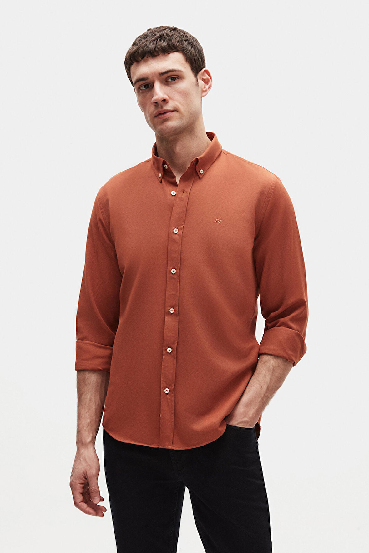 Ds Damat Slim Fit Tarçın Oxford Düğmeli Yaka Kolay Ütülenebilir Nakış Detaylı Pamuklu Gömlek