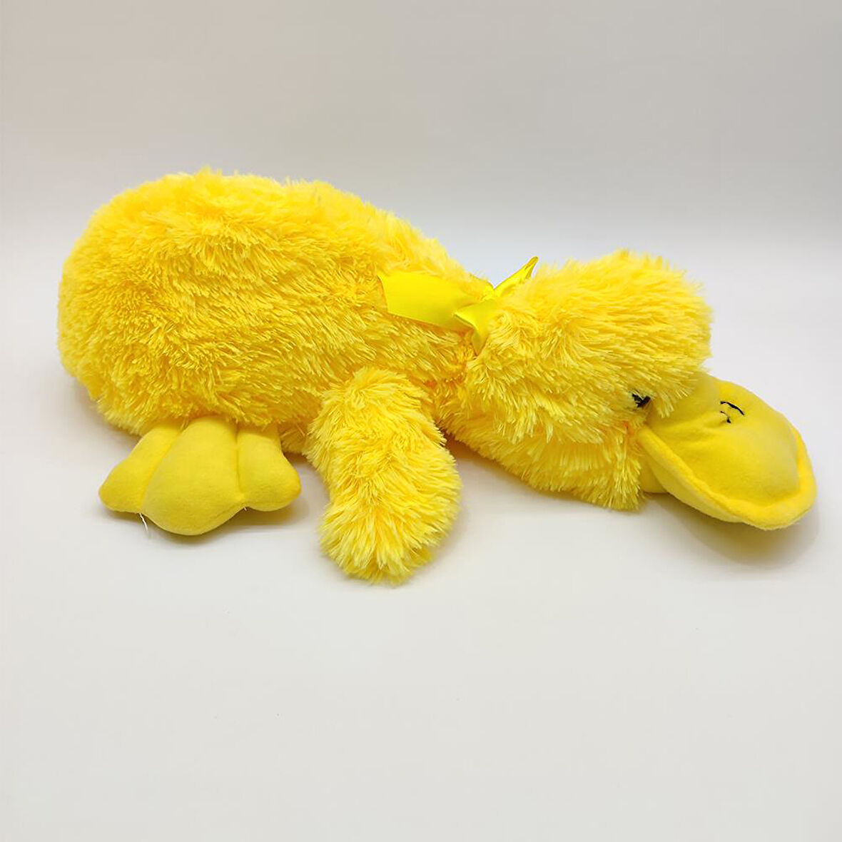 Kurdelalı Yatan Peluş Ördek 55 Cm.