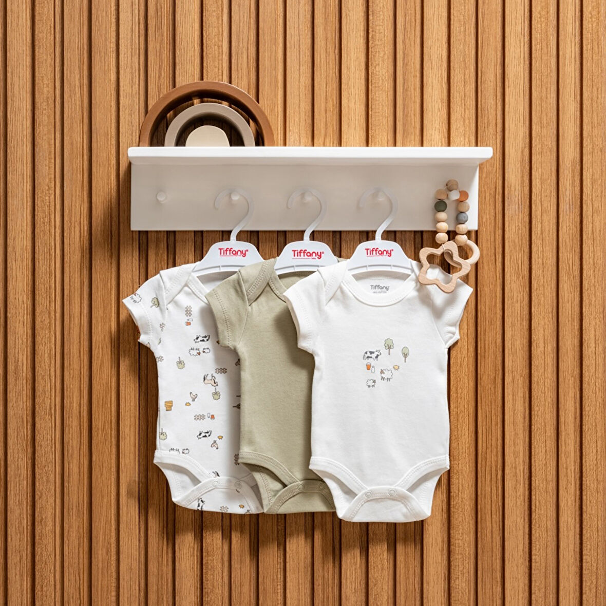 Tiffany Baby Farm Village Theme 3'lü Yarım Kol Body 51008