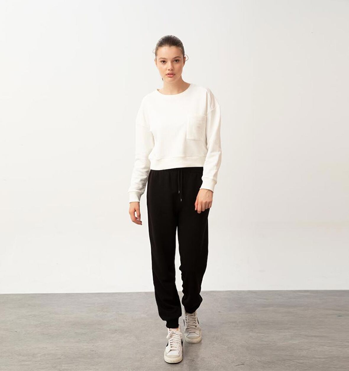 Nors Baldur Crop Sweatshirt Ekru