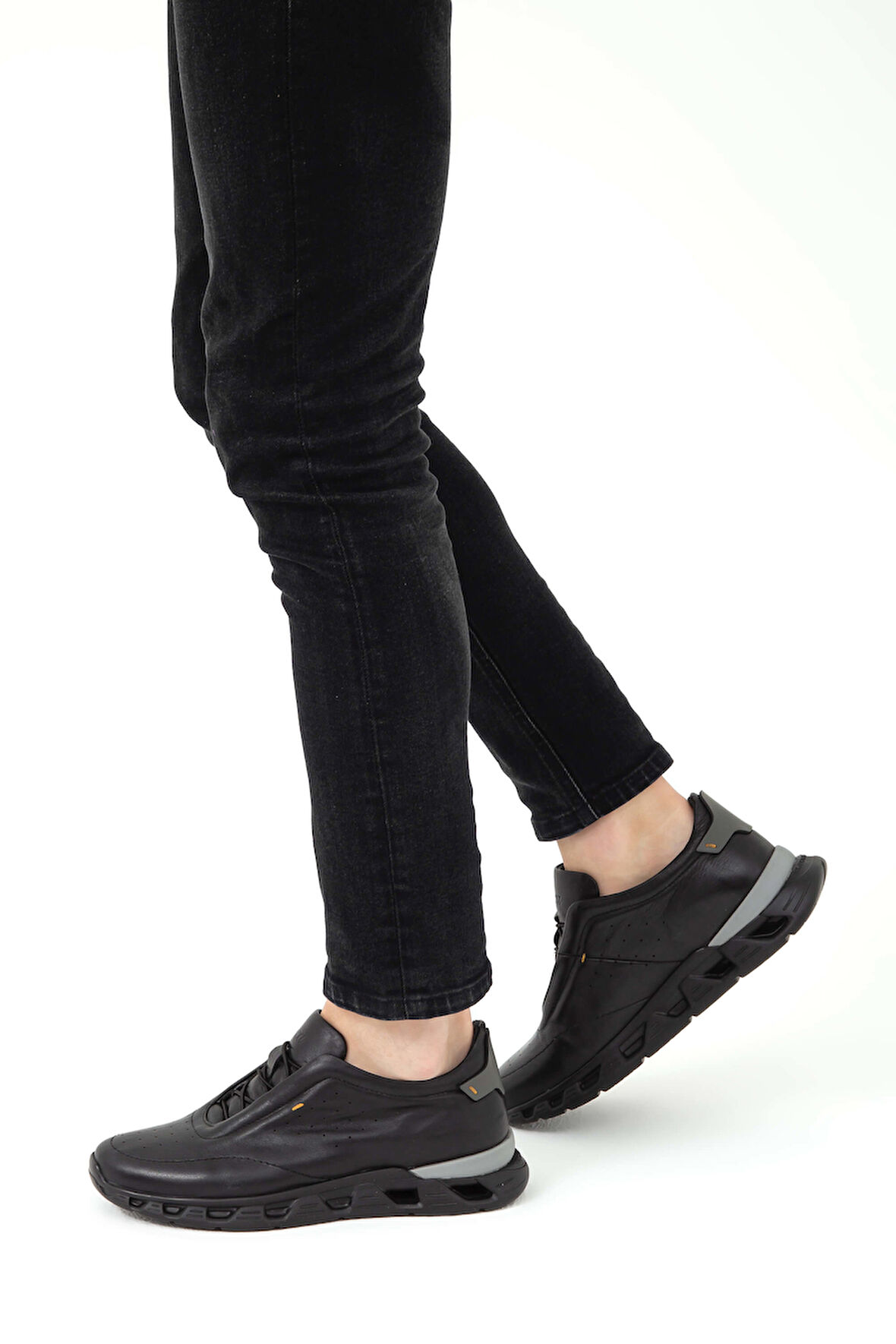 Tamer Tanca Erkek Hakiki Deri Siyah Casual Ayakkabı 381 16435 ERK AYK SK22/23 SIYAH