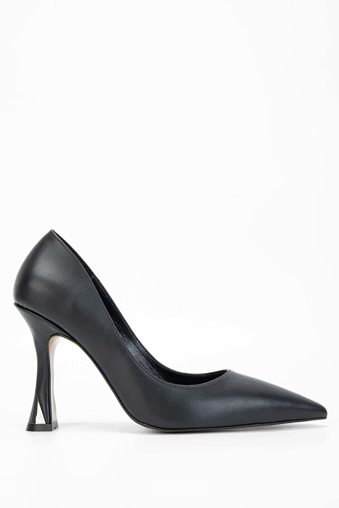 Tamer Tanca Kadın Vegan Siyah Stiletto Ayakkabı 909 9000 BN AYK SK23/24 SIYAH