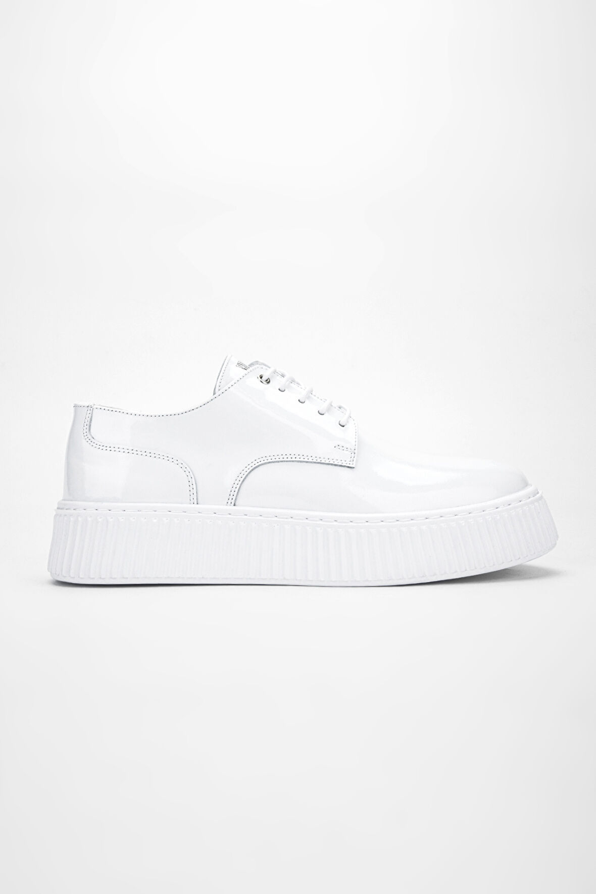 Valmenti AdenErkek Beyaz Rugan Hakiki Deri Sneakers & Spor Ayakkabı 352 20421 ERK AYK Y24