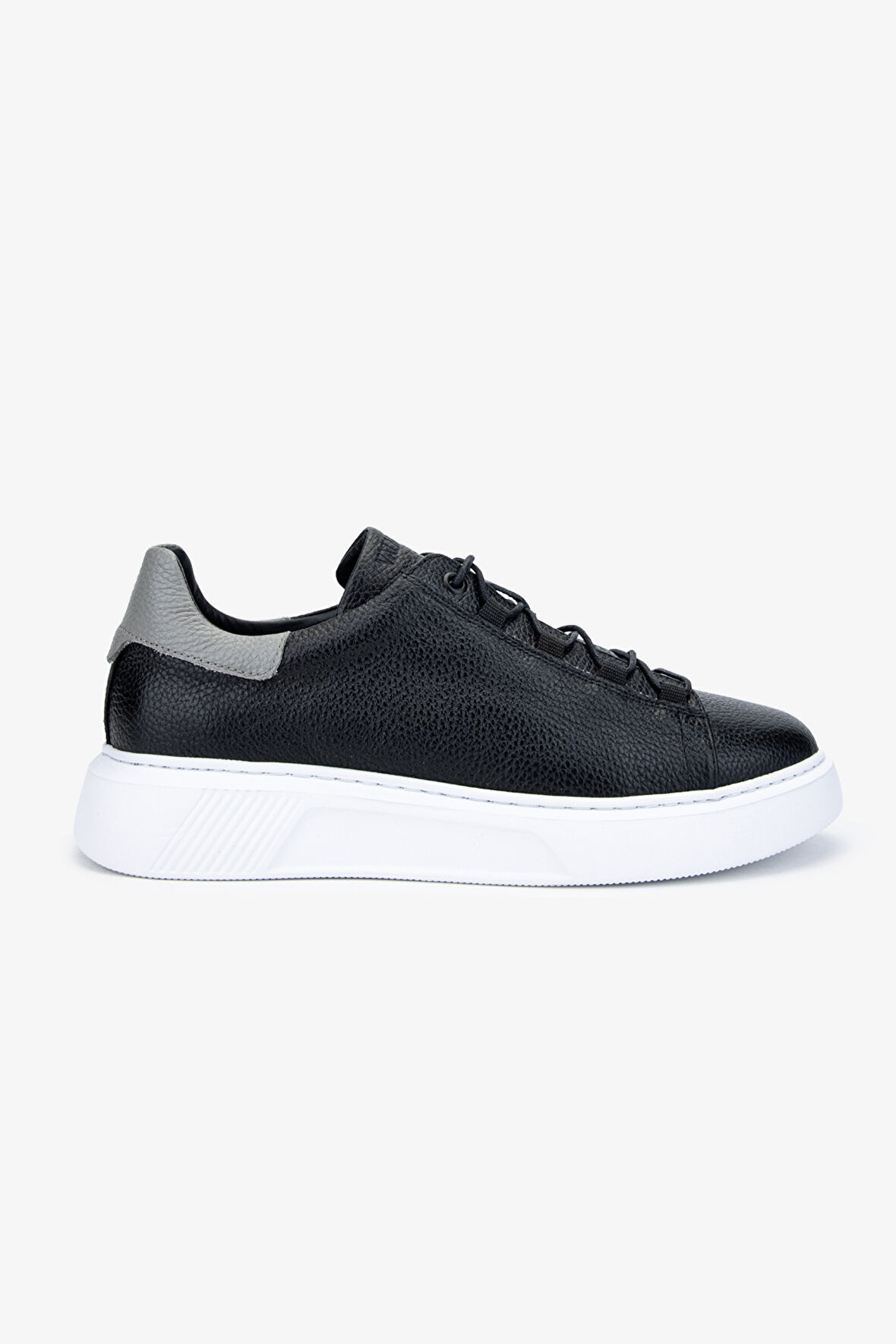 Valmenti Acrux Erkek Siyah Floter Hakiki Deri Sneakers & Spor Ayakkabı 04 3521 ERK AYK Y24