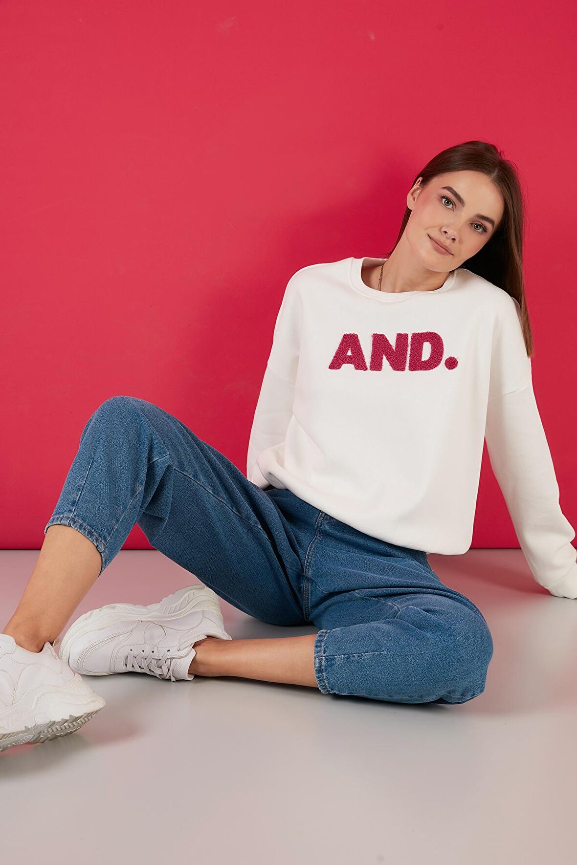 Lela Bayan Sweat 5864880
