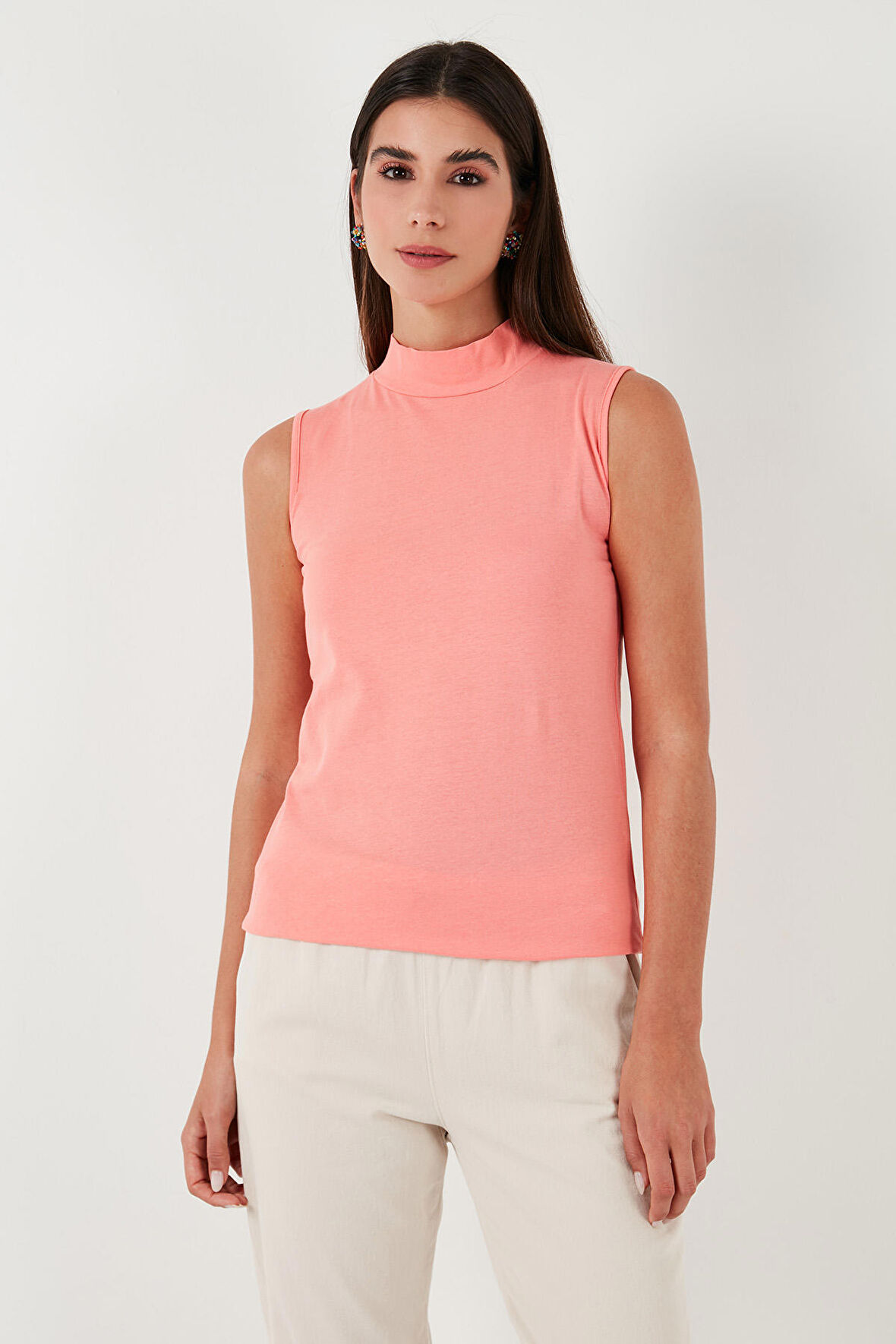 Lela Bayan T Shirt 5865710