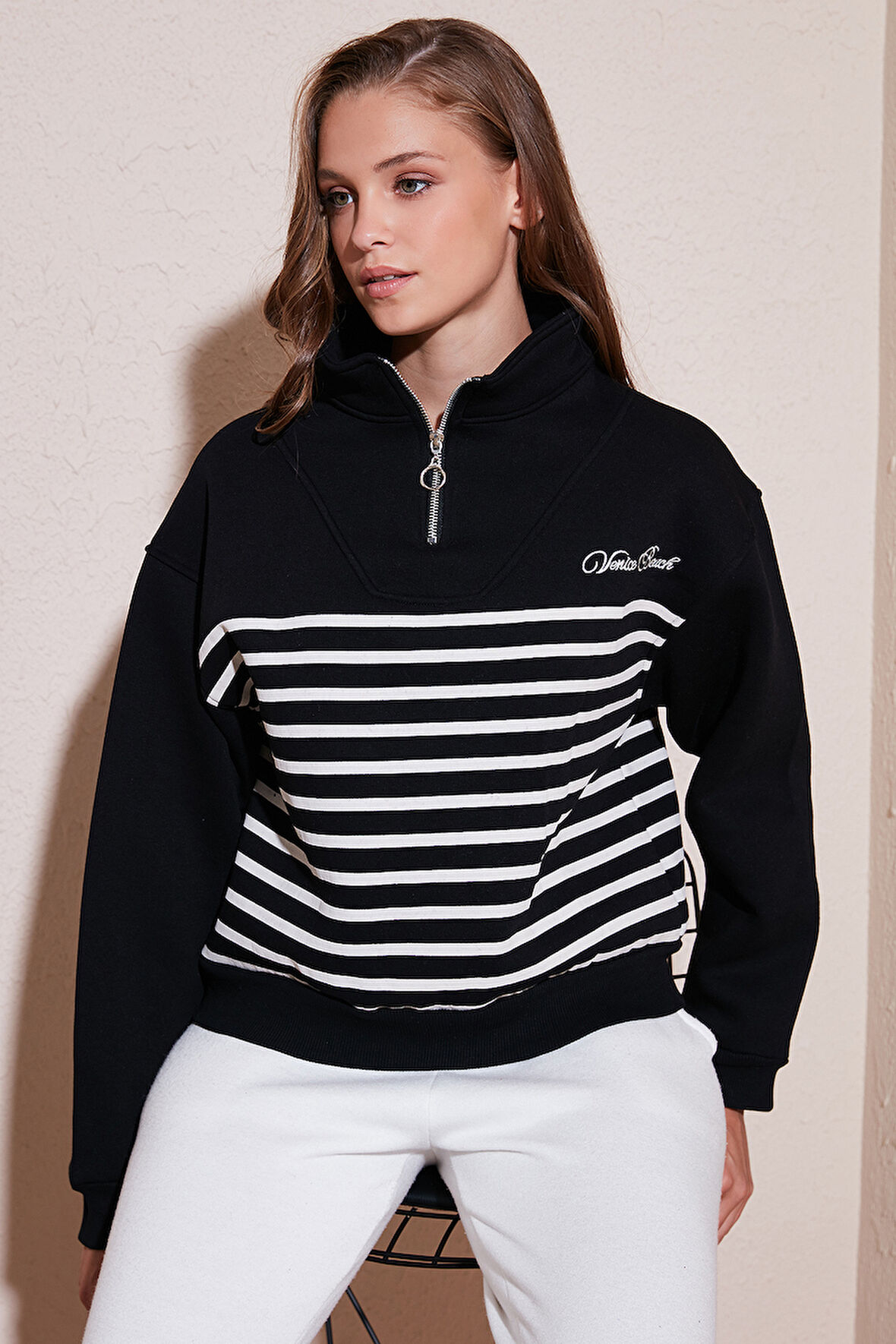 Lela Bayan Sweat 5865883
