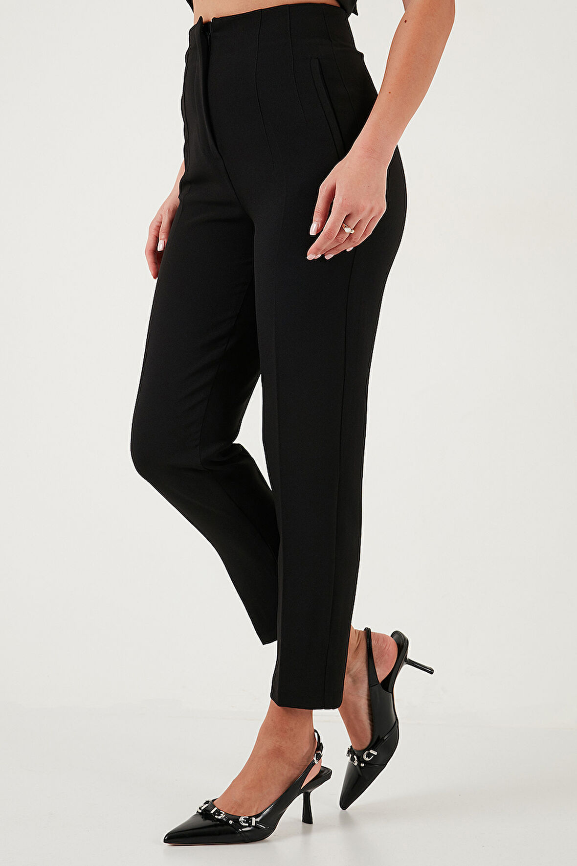 Lela Kadın Pantolon 68350109