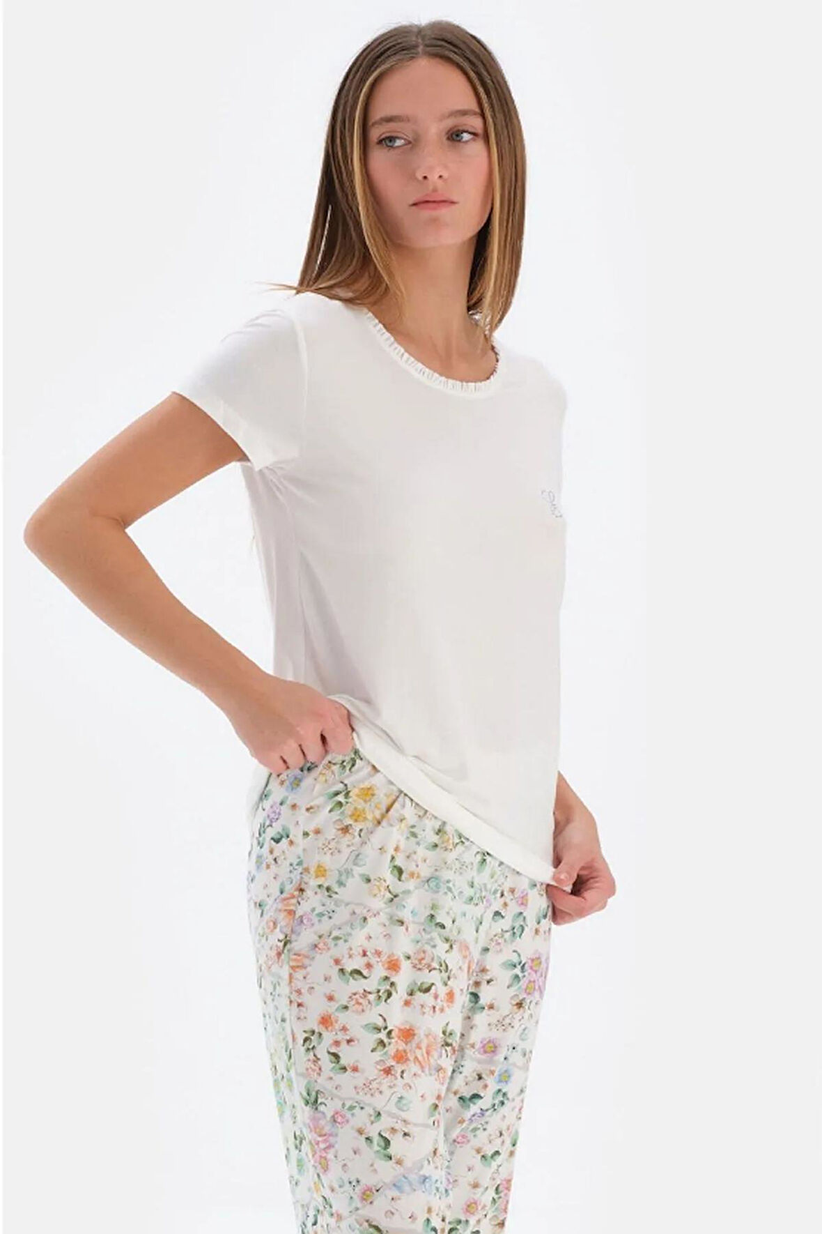 Eros 33570 Pamuklu Kısa Kollu Kadın Pijama Takımı Beyaz