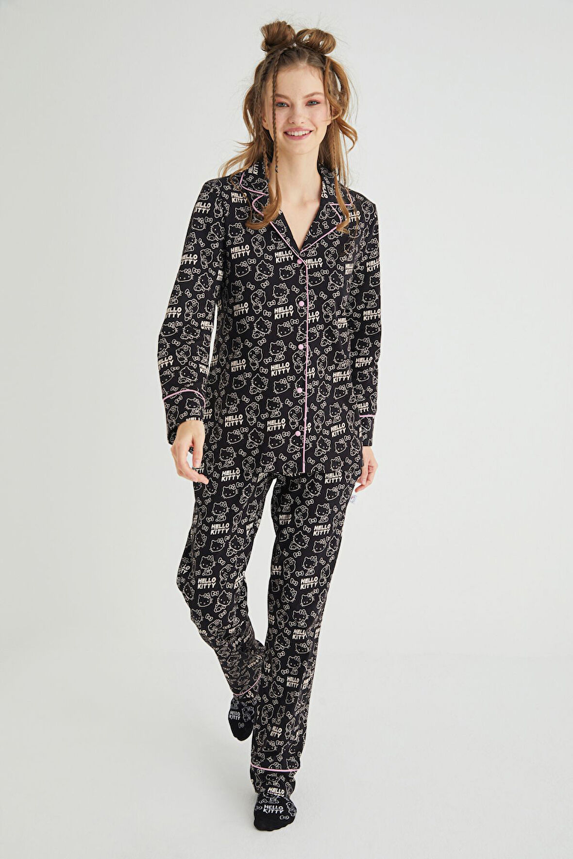 Lisanslı Düğmeli Uzun Kol Pijama Takım Roz-54