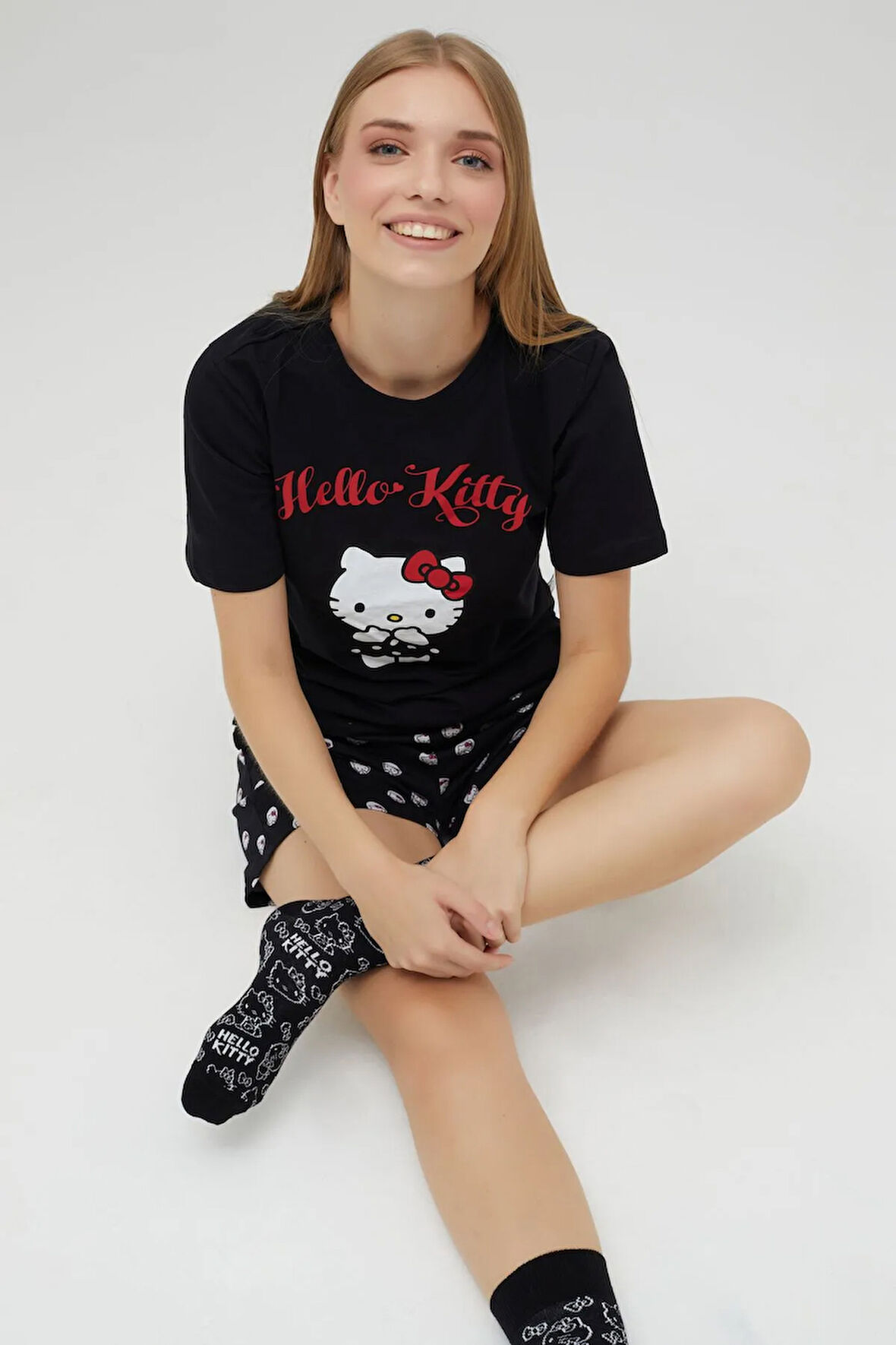 Lisanslı Baskılı Kısa Kollu Şortlu Pijama Takımı