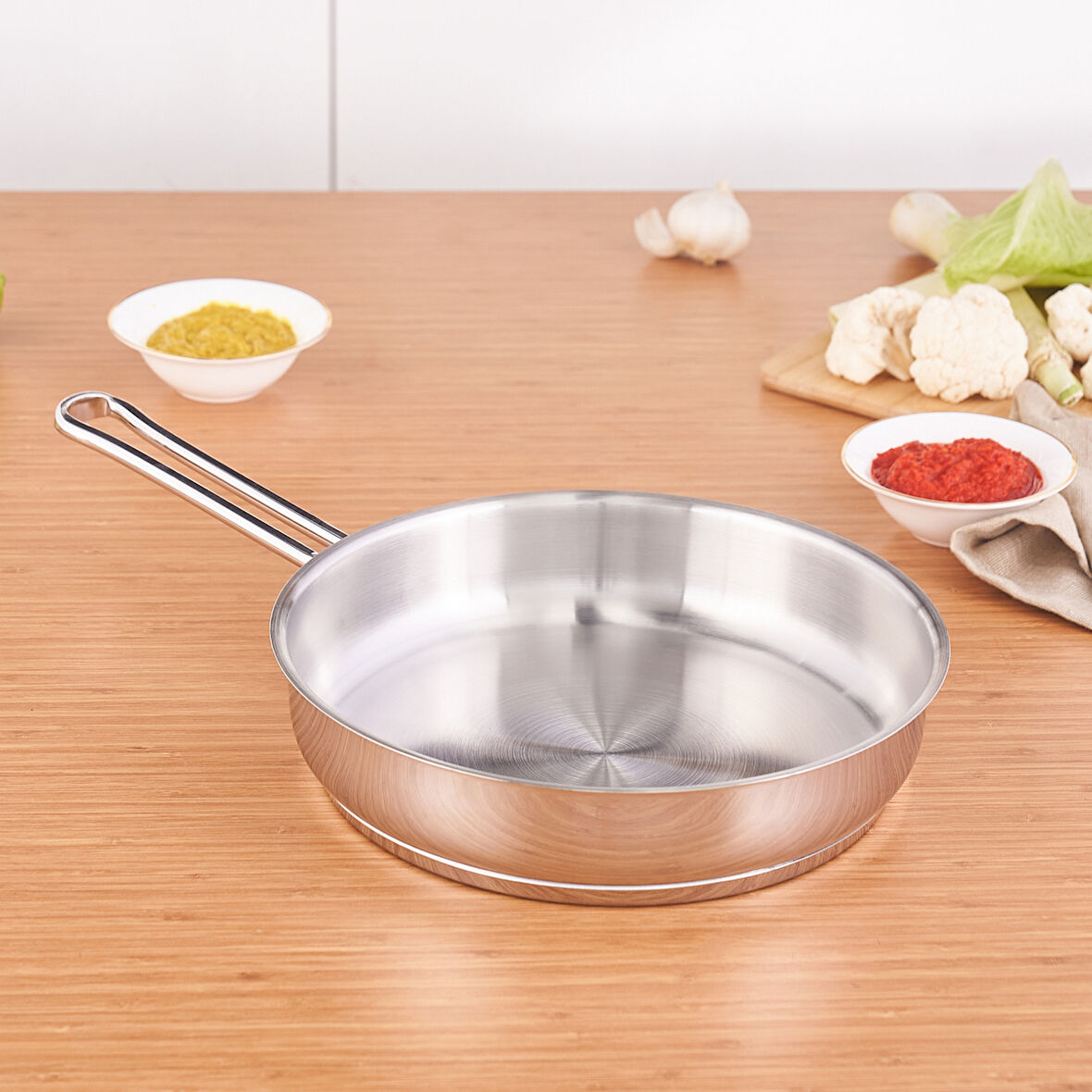 Karaca Grace Indüksiyon Tabanlı Çelik Tava 24 Cm