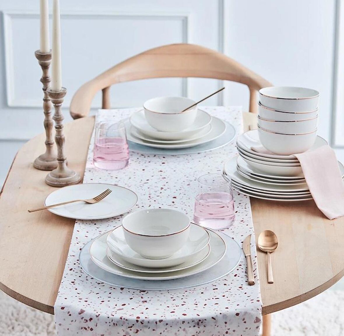 Karaca Yemek Takımı 24 Parça 6 Kişilik Leon Rose Gold