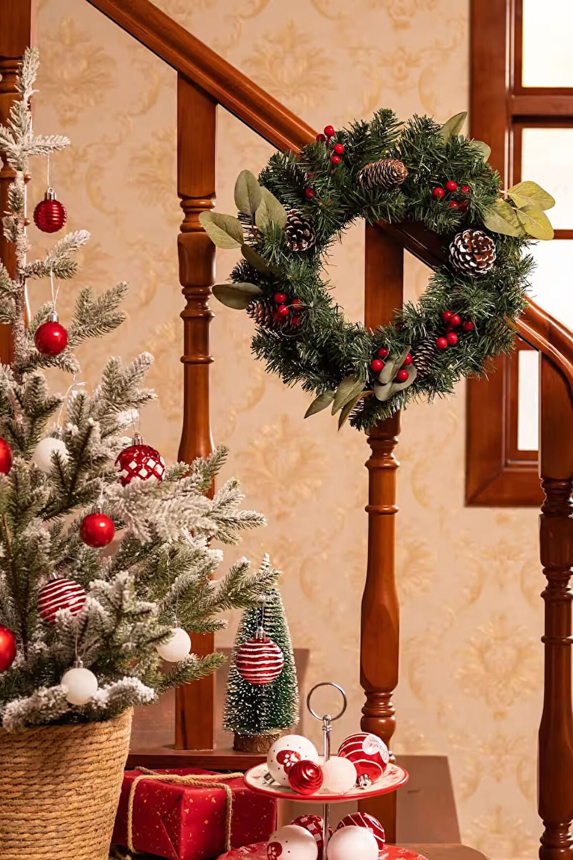 Karaca Home New Year Yılbaşı Pine Kapı Süsü 40 cm