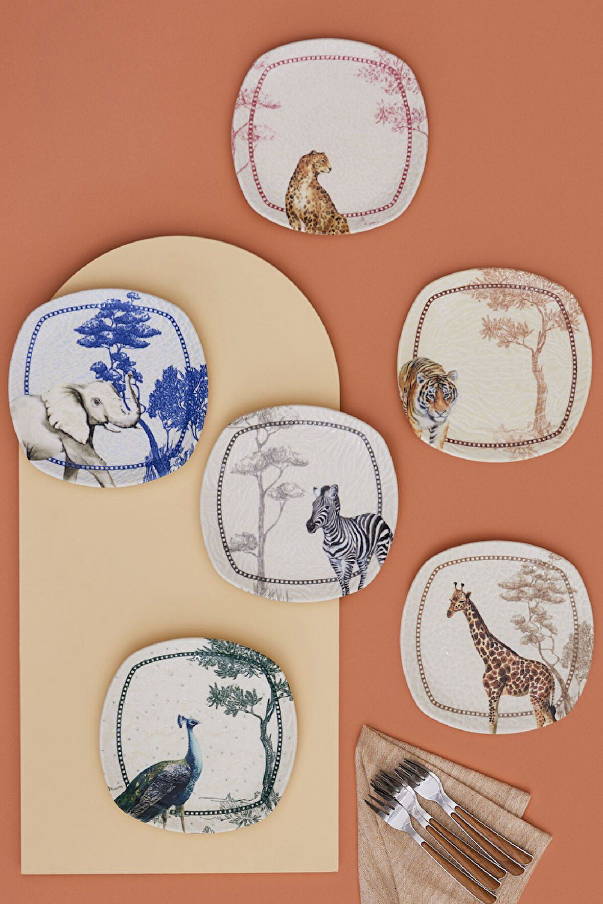 Karaca Jumanji 6 Parça Pasta Takımı 20 cm