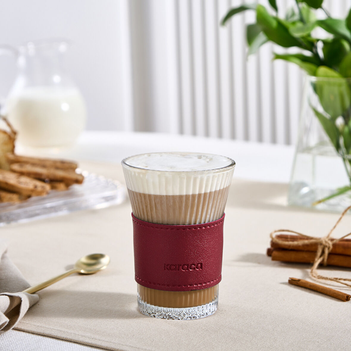 Karaca Leather Cool Touch 210 Ml Kırmızı