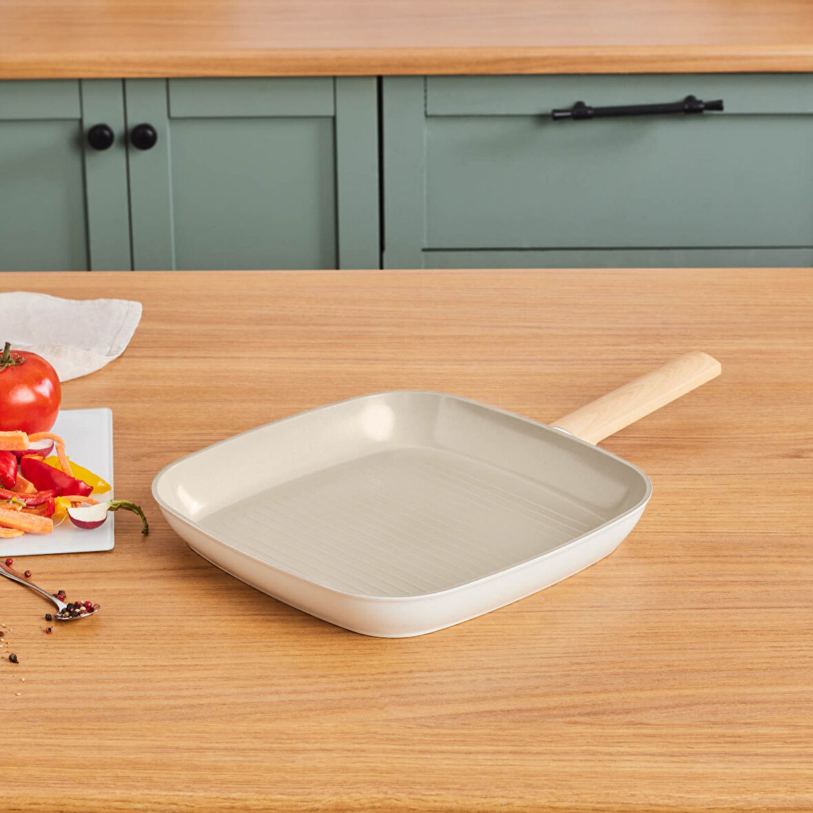 Karaca x Refika Swiss Crystal Almond Cream 28 Cm Grıll Tava Ind