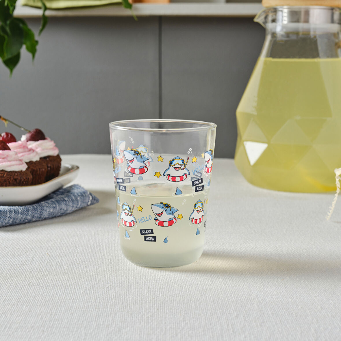 Karaca Köpek Balığı Çocuk Bardağı 315 ml