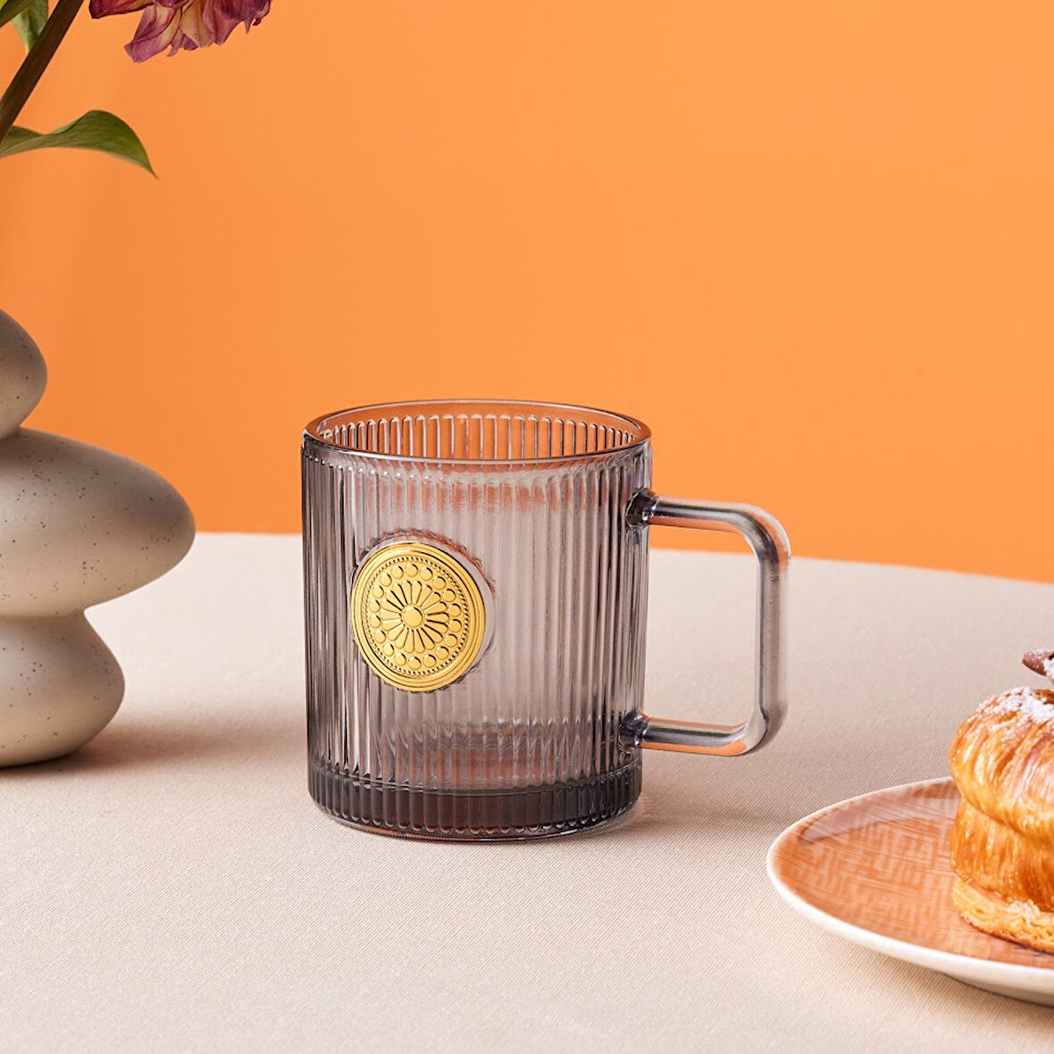 Karaca Madalyon Gri Mug 340 ML