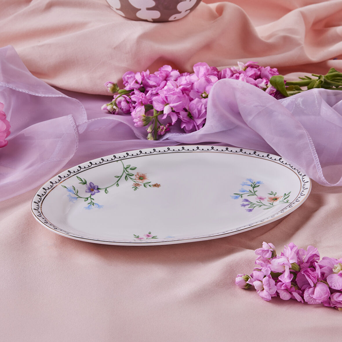 Karaca Minton Kayık Tabak 30 Cm