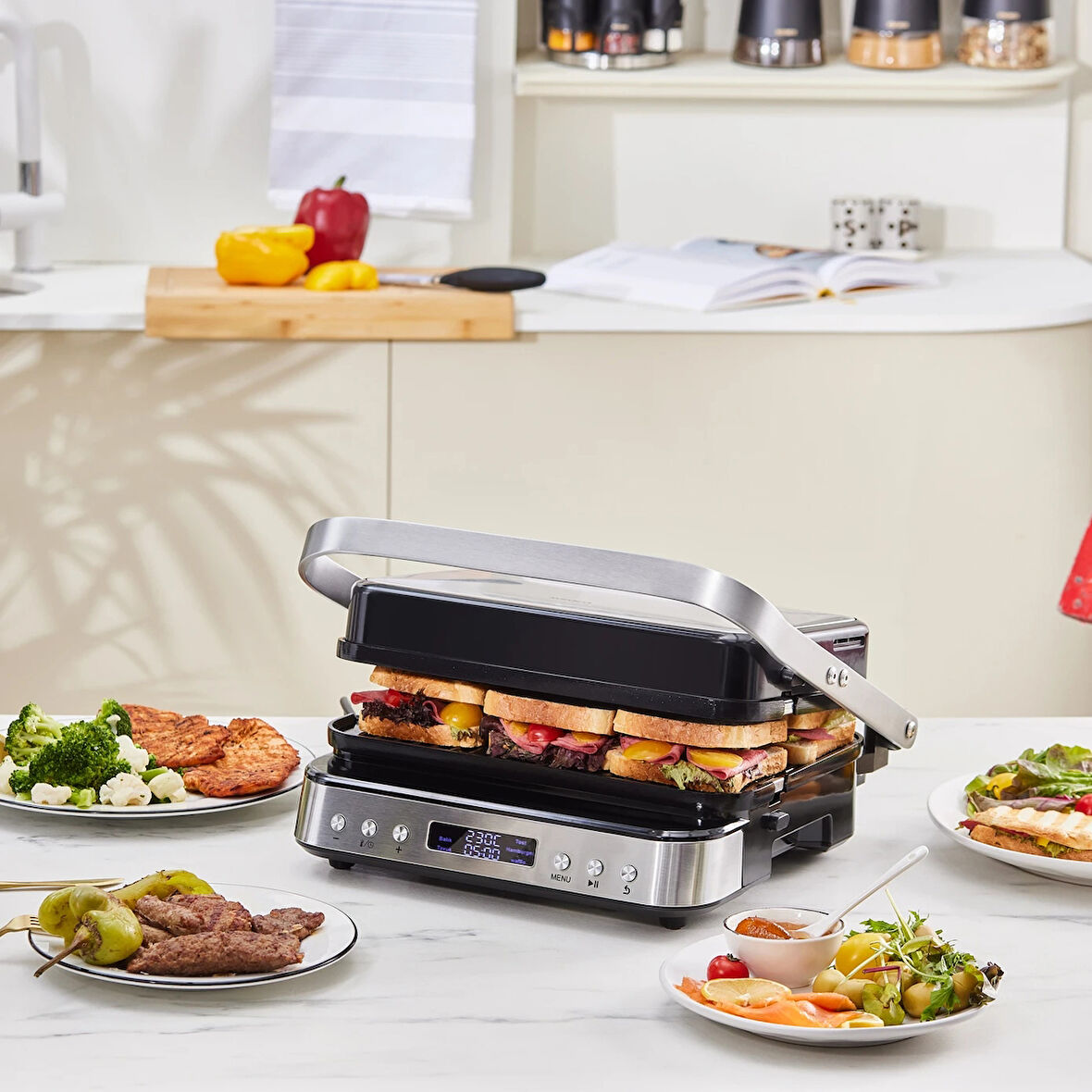 Karaca Presto 2 in 1 Digital 2009 Döküm Izgara ve Tost Makinesi İnox 2000W 6 Dilim Kapasiteli