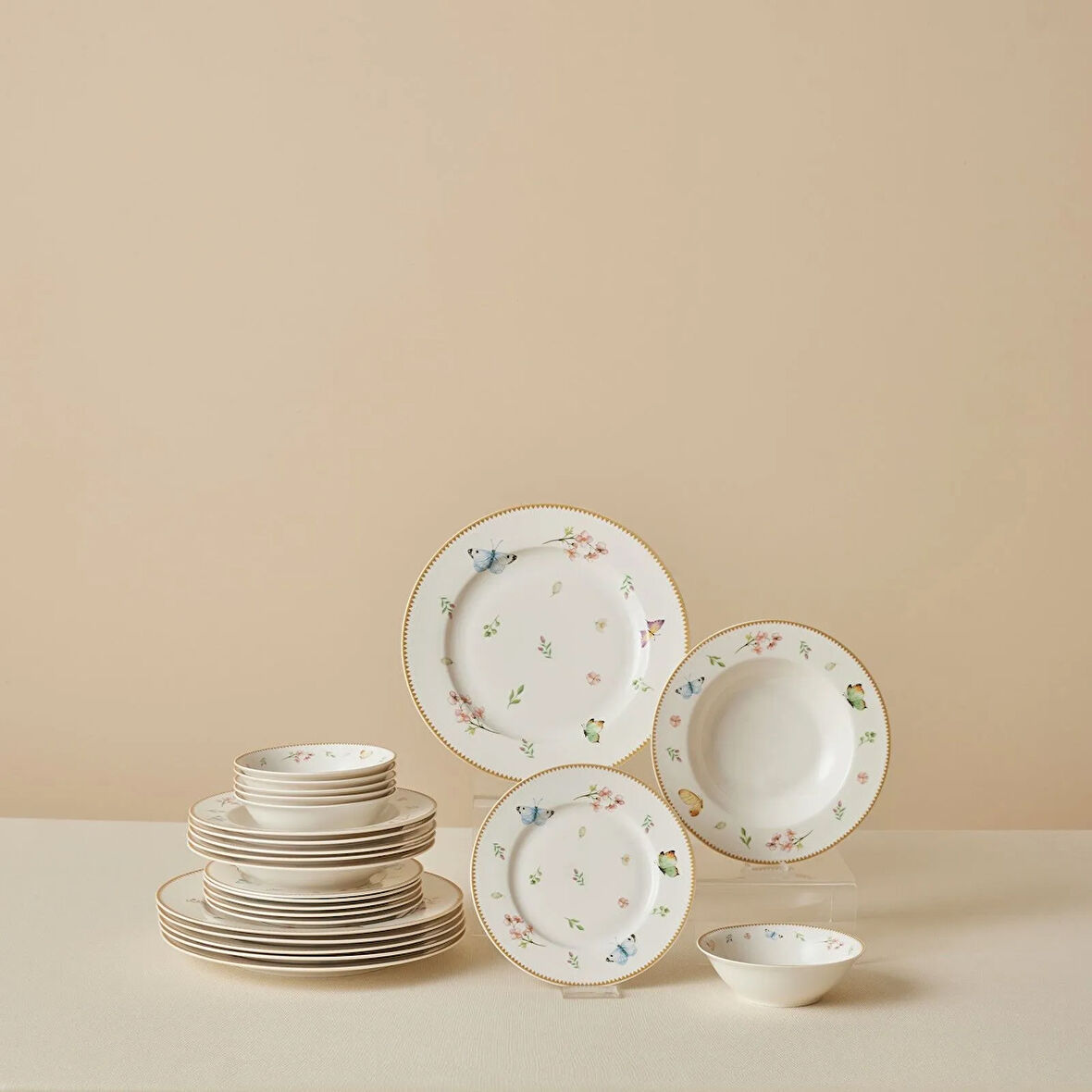 Karaca Forever Bone Fly 24 Parça 6 Kişilik Yemek Takımı