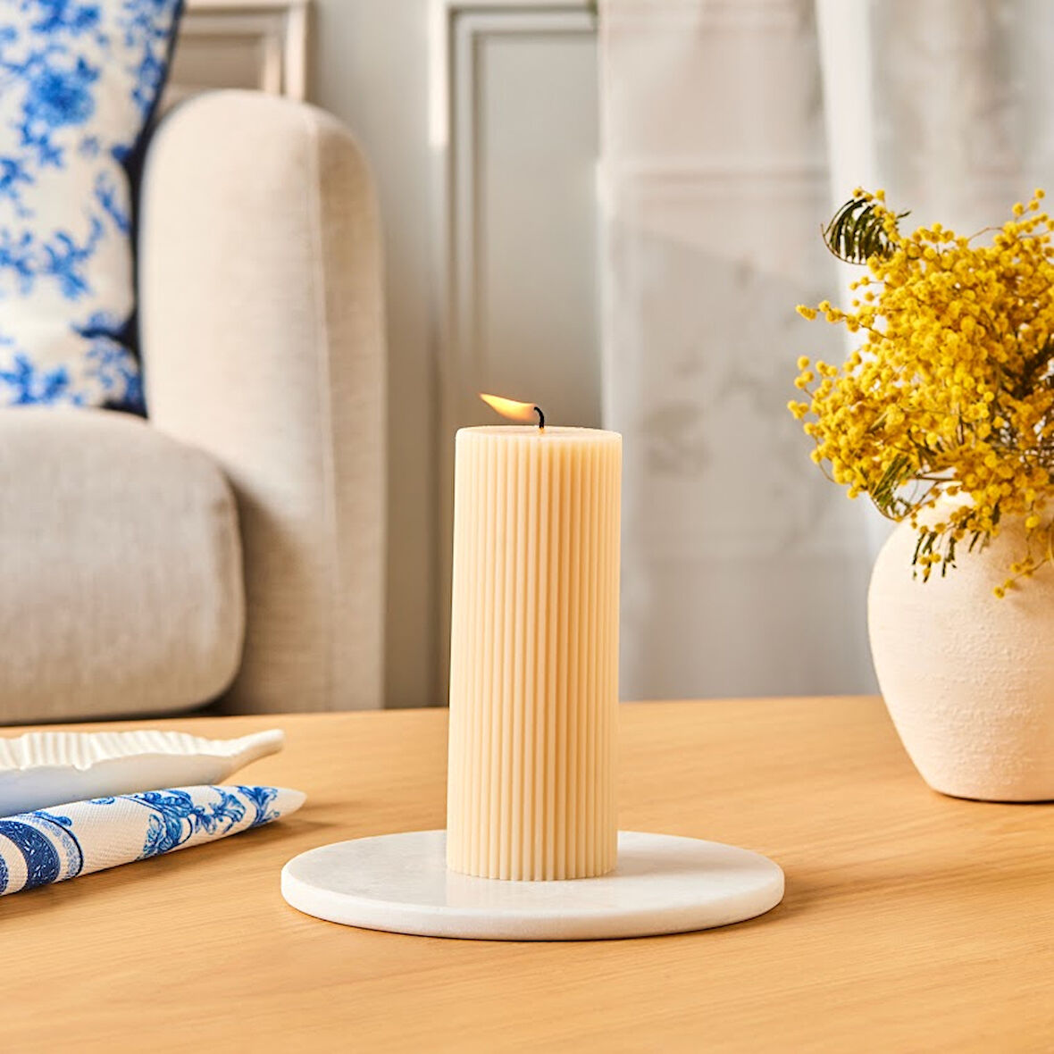 Karaca Striped Tırtıklı Sütun Mum 15 cm Bej