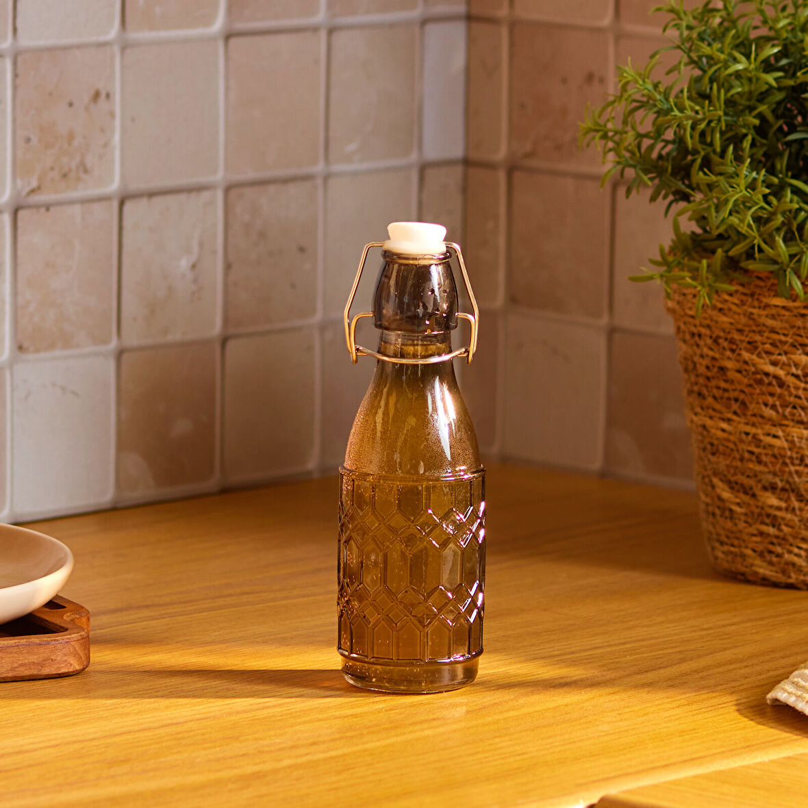 Karaca Storica Kilit Kapaklı Cam Yağ Şişesi 250 ml