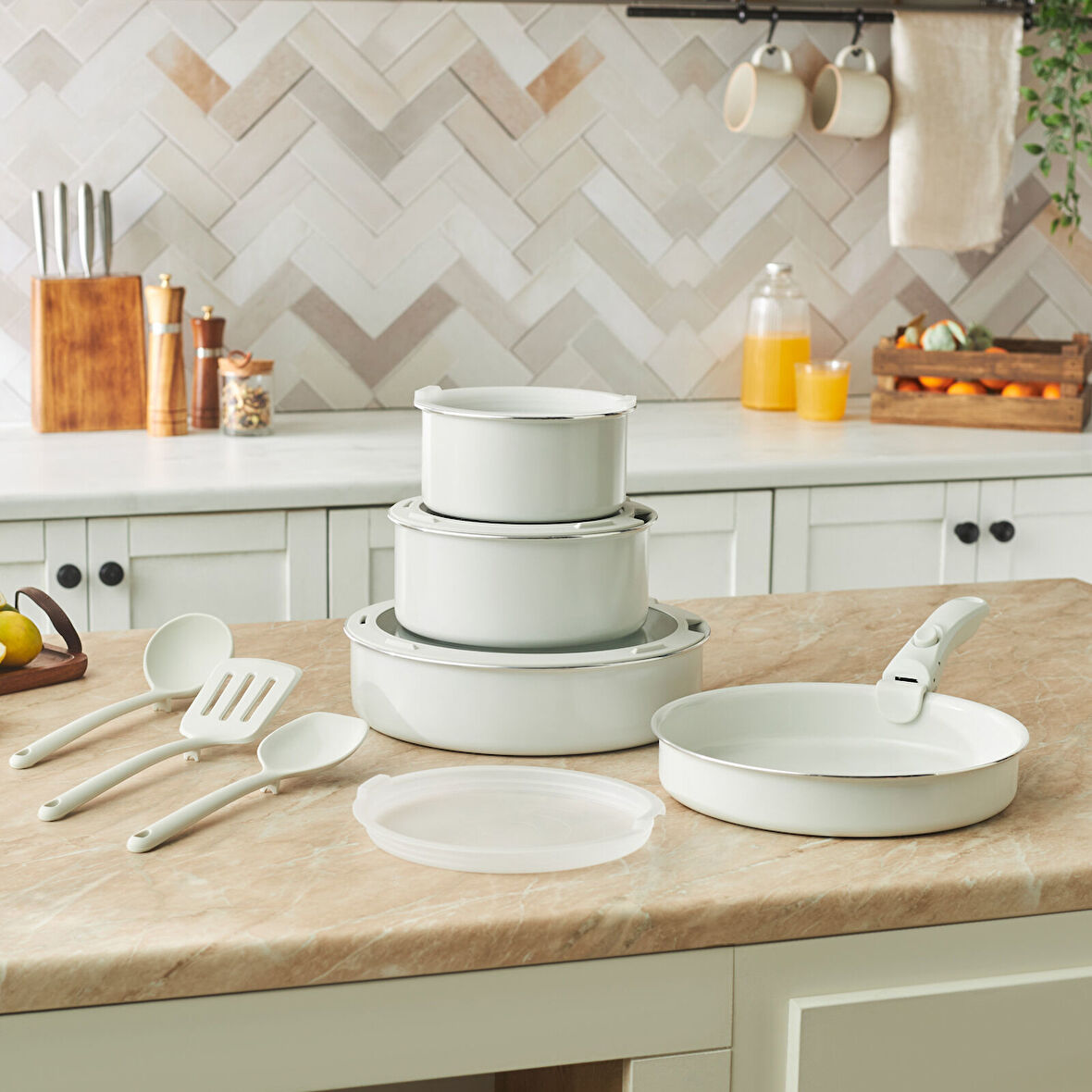 Karaca X Refika Swiss Crystal Easy Clip İndüksiyon Tabanlı 12 Parça Tencere Seti Pure White