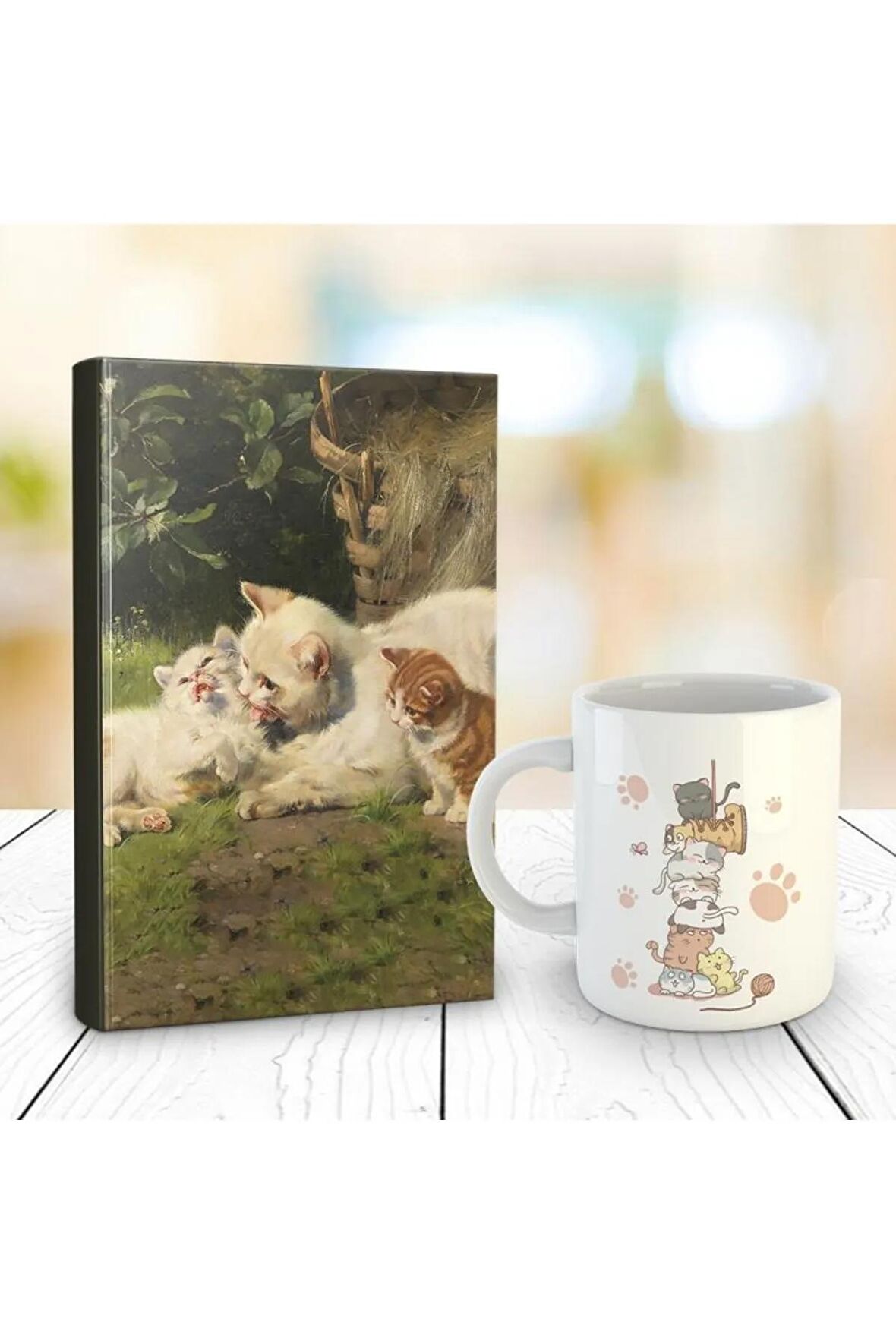 Kedi Ailesi 128 Sayfa Çizgili Defter Ve Kedi Kulesi Kupa Bardak