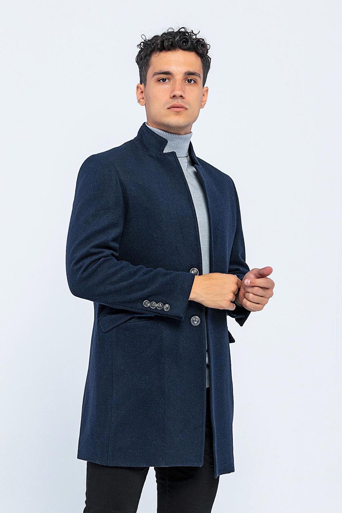 Erkek Dik Yaka Düğmeli Yünlü Uzun Klasik Kaşe Kaban