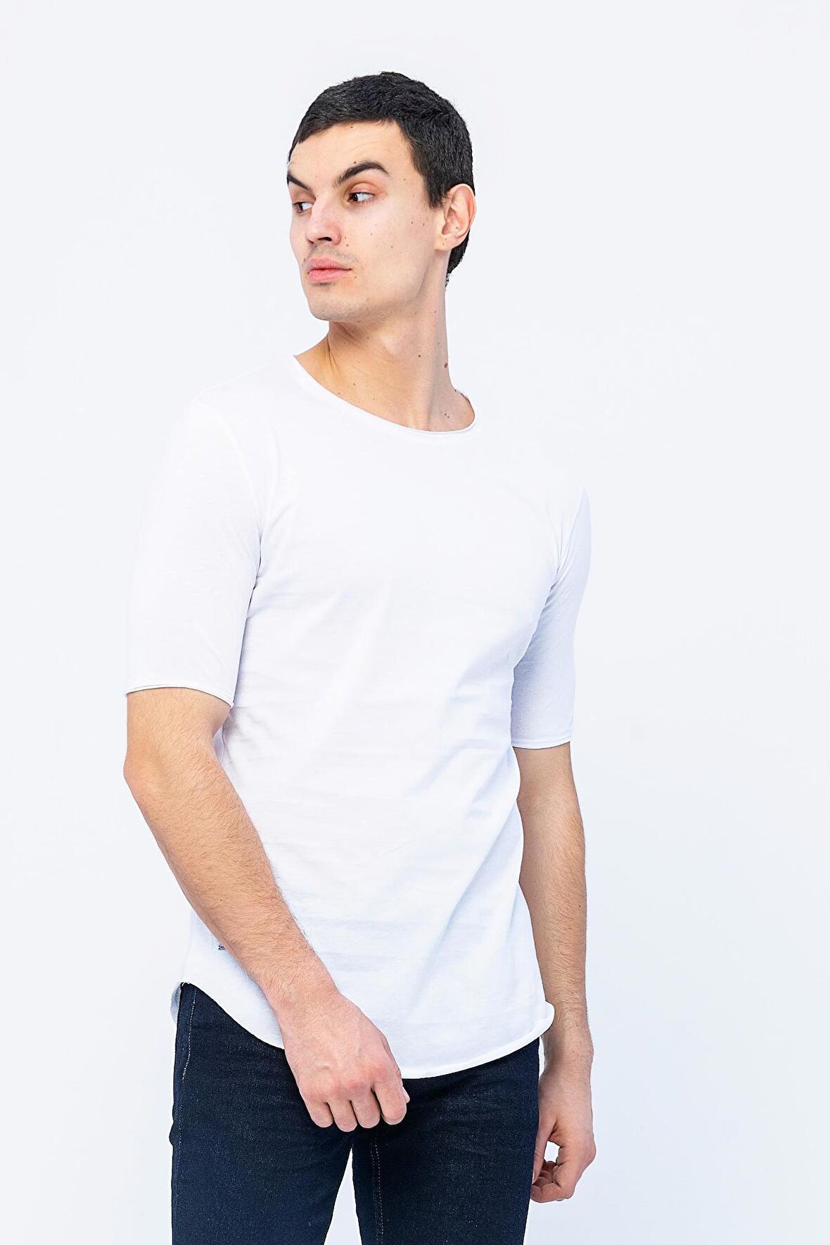 Erkek Slim Fit Kolları Saran Dar Kollu Arkası Dikişli Athletic Pamuklu Likralı Kısa Kollu T-Shirt