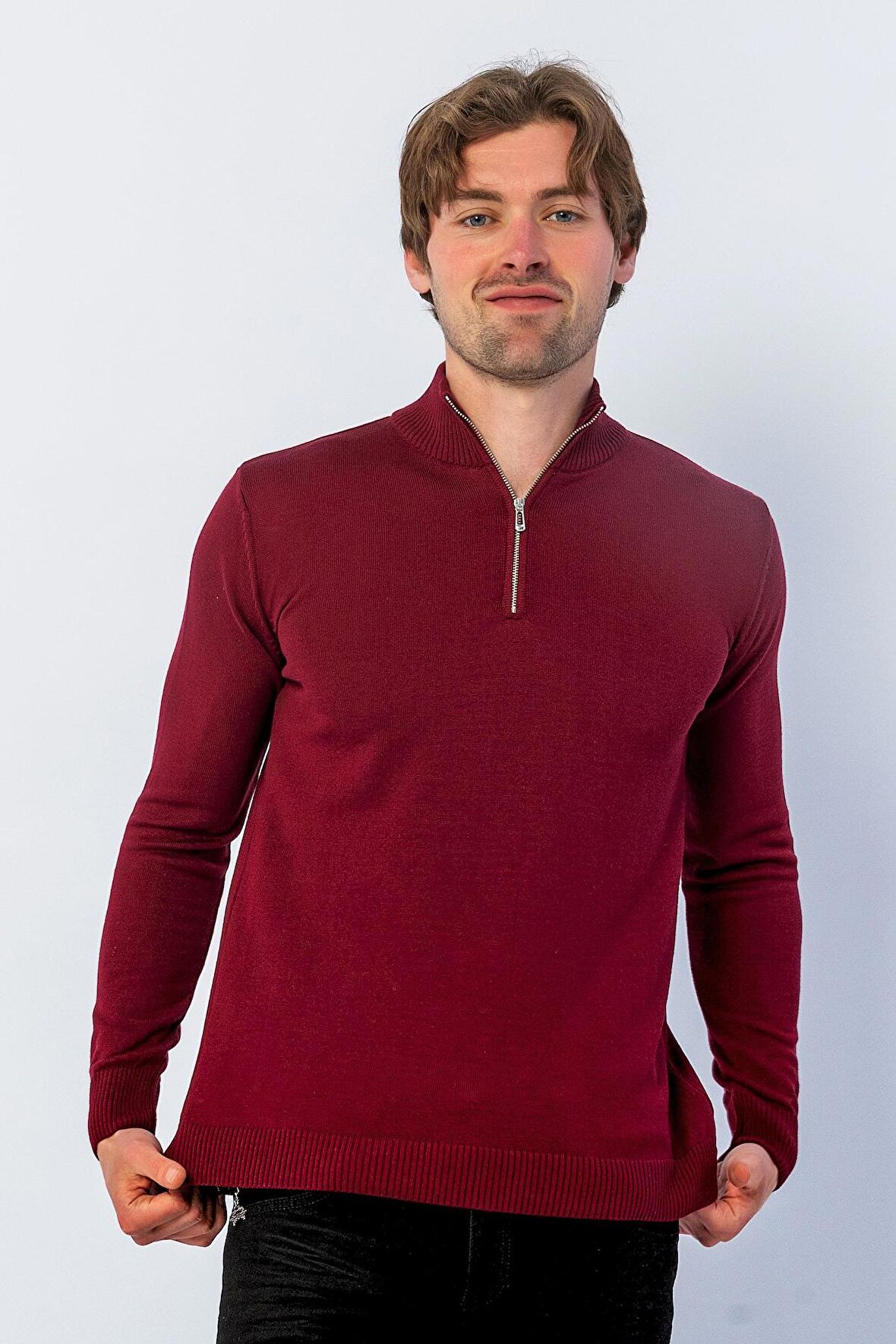 Erkek Regular Fit Düz Renk Hakim Yaka Fermuarlı Uzun Kollu Triko Kazak