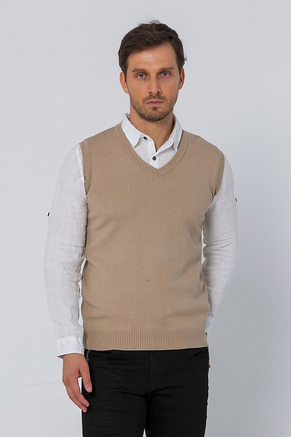 Erkek V Yaka Süveter Rahat Regular Fit Kolsuz Kazak