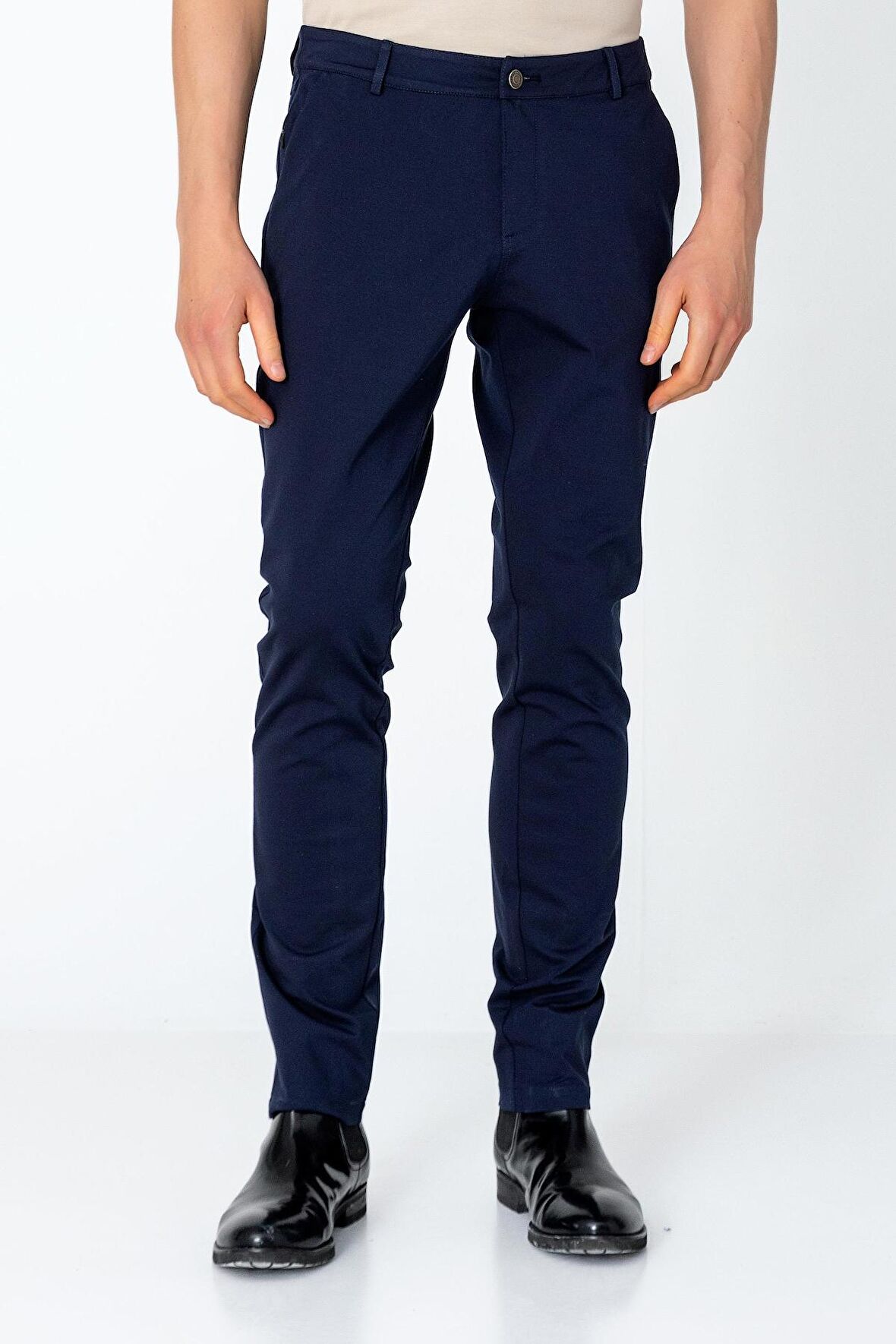 Erkek Regular Fit Rahat Esnek Fermuarlı Cep Detaylı Pantolon
