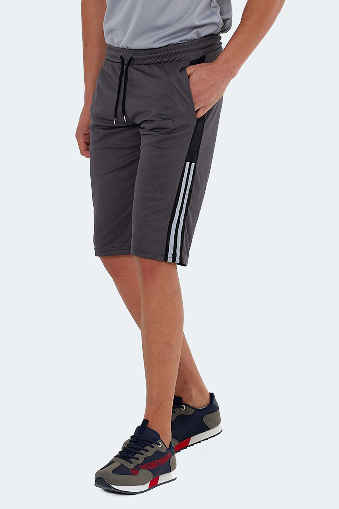 Slazenger SAKI IN Erkek  Koyu Gri Şort