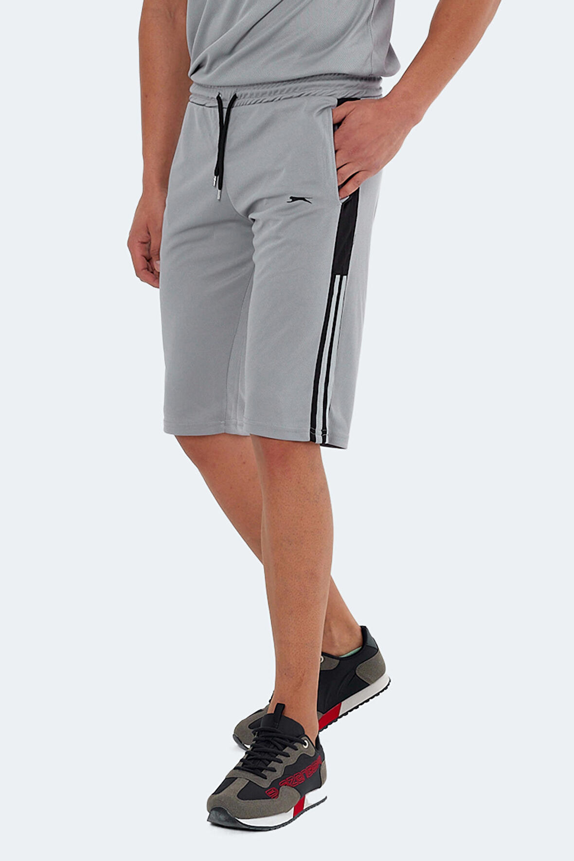 Slazenger SAKI IN Erkek  Gri Şort