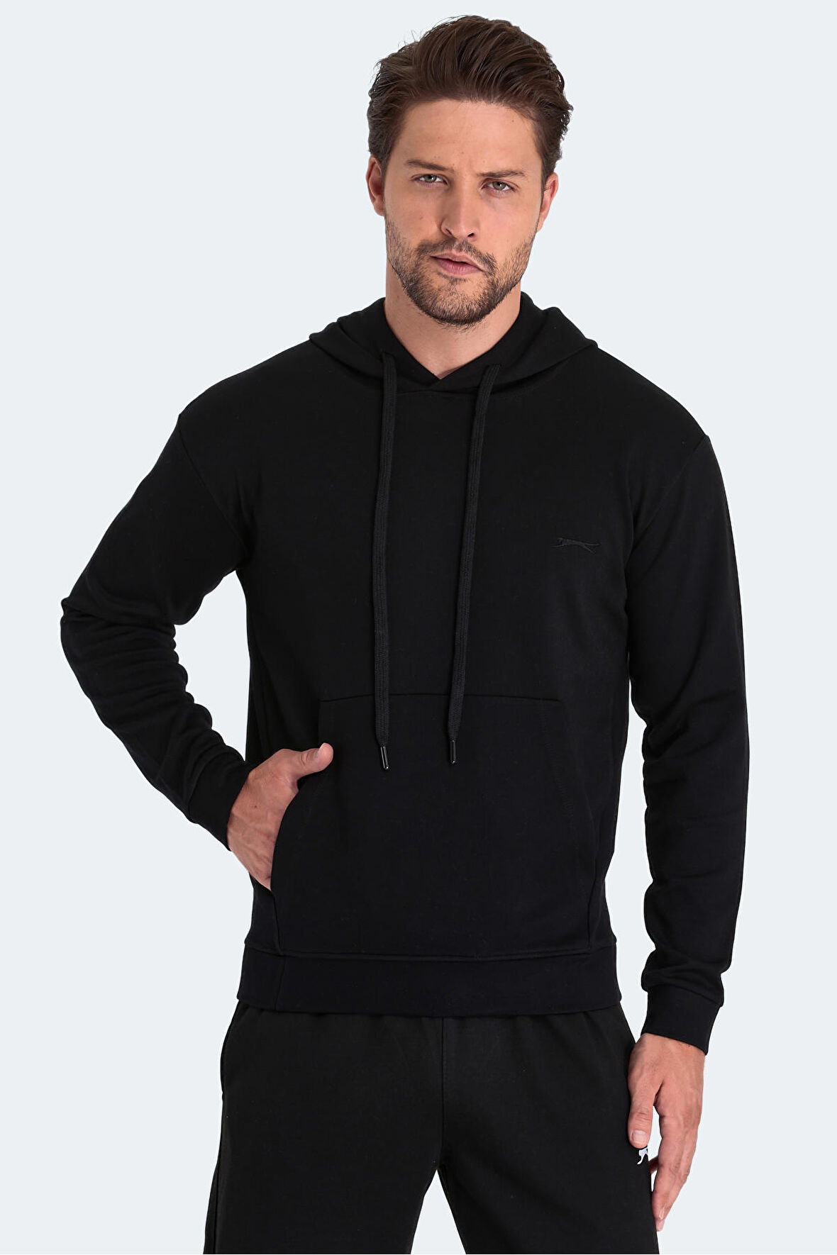 Slazenger KULA I Erkek Kapüşonlu Cepli Siyah Sweatshirt
