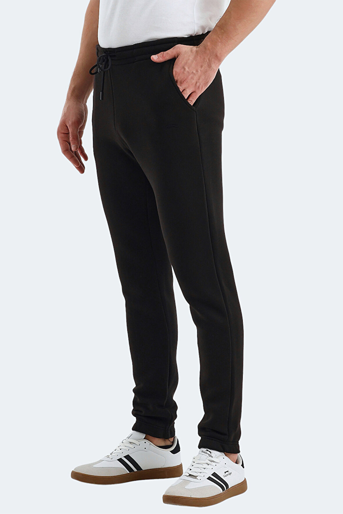 Slazenger VARIOUS Erkek Cepli Dar Paça Siyah Eşofman Altı