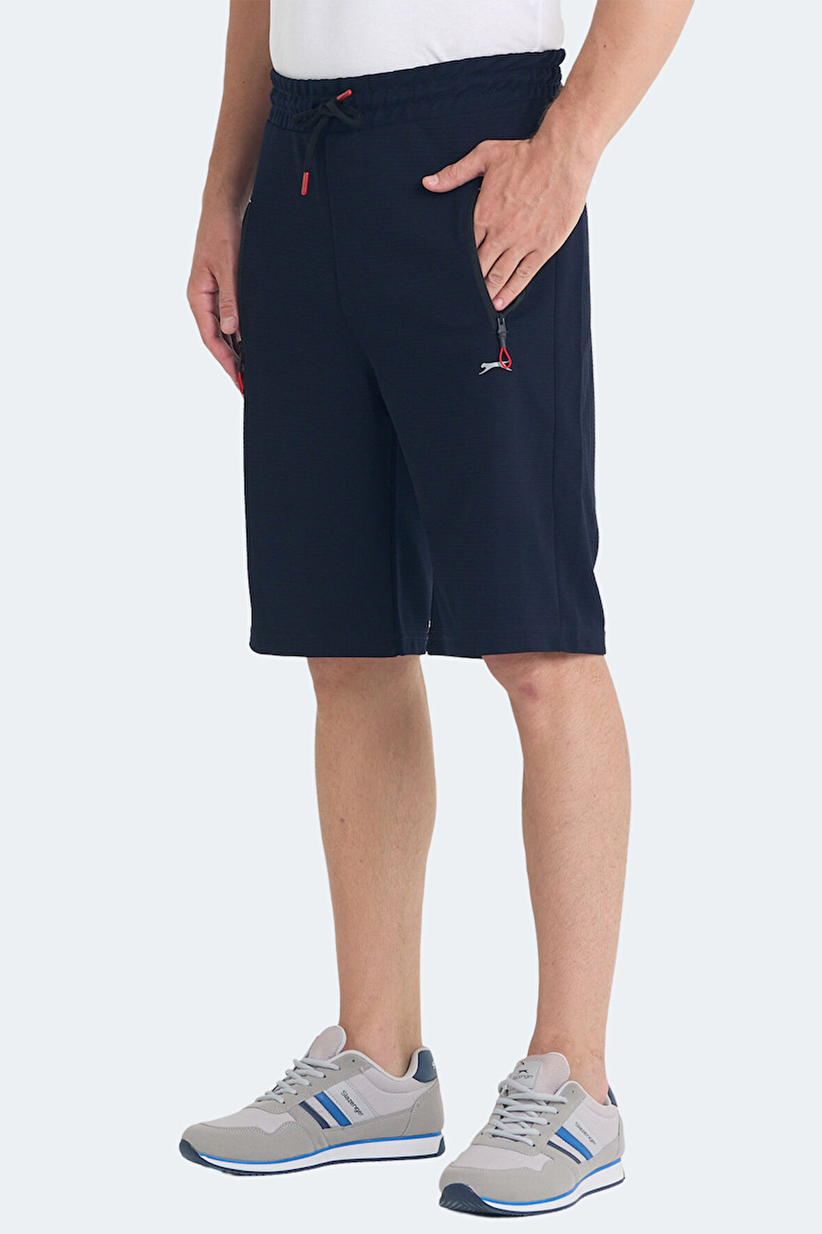 Slazenger OSAKU I Erkek Cepli Lacivert Şort