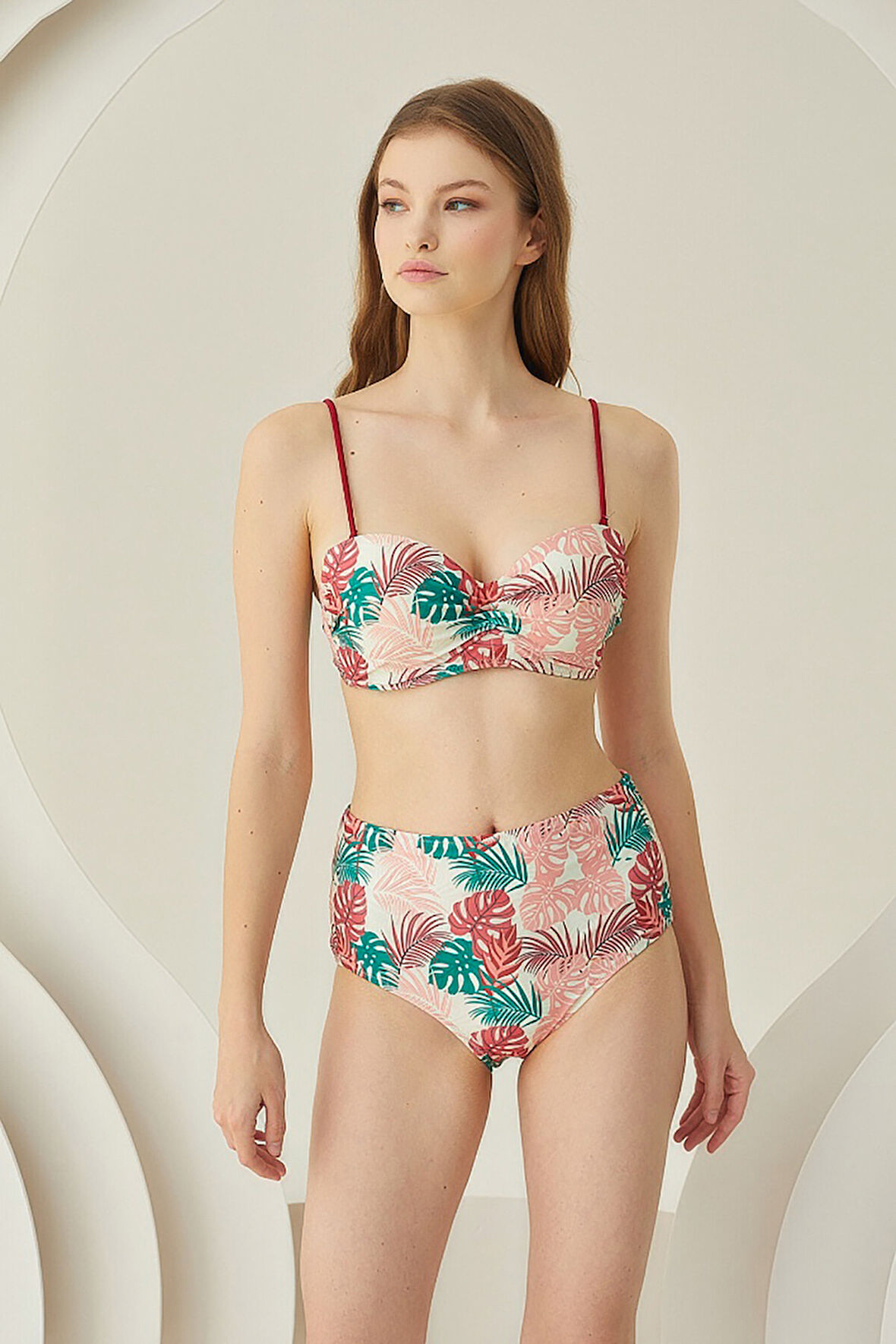 Renkli Soft Tropikal Straplez Yüksek Bel Bikini Takımı