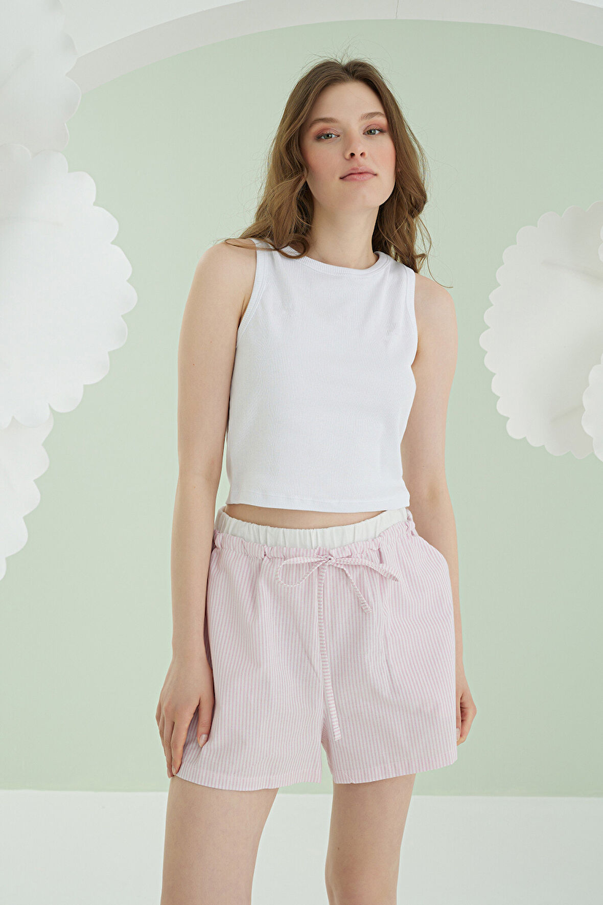 Pembe Kurdele Crop Şort Takım