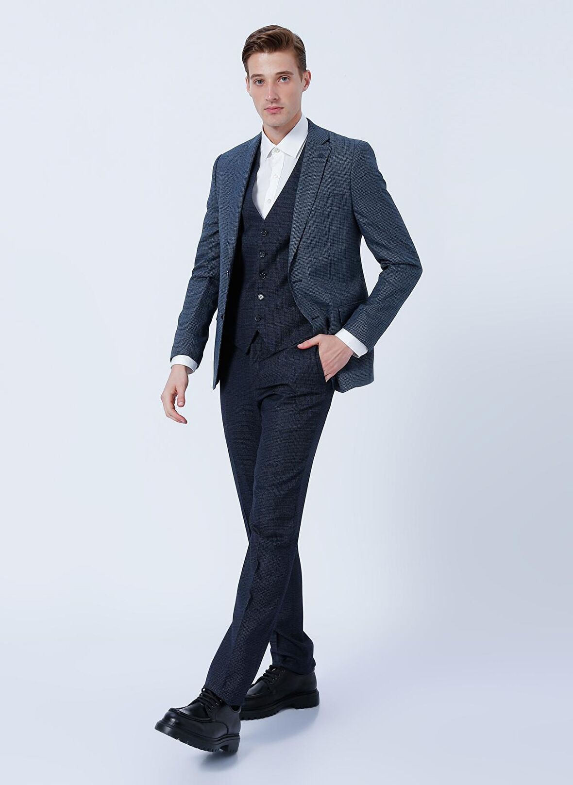 Erkek Lacivert Slim Fit Dar Kesim Mono Yaka Armürlü Yelekli Klasik Takım Elbise