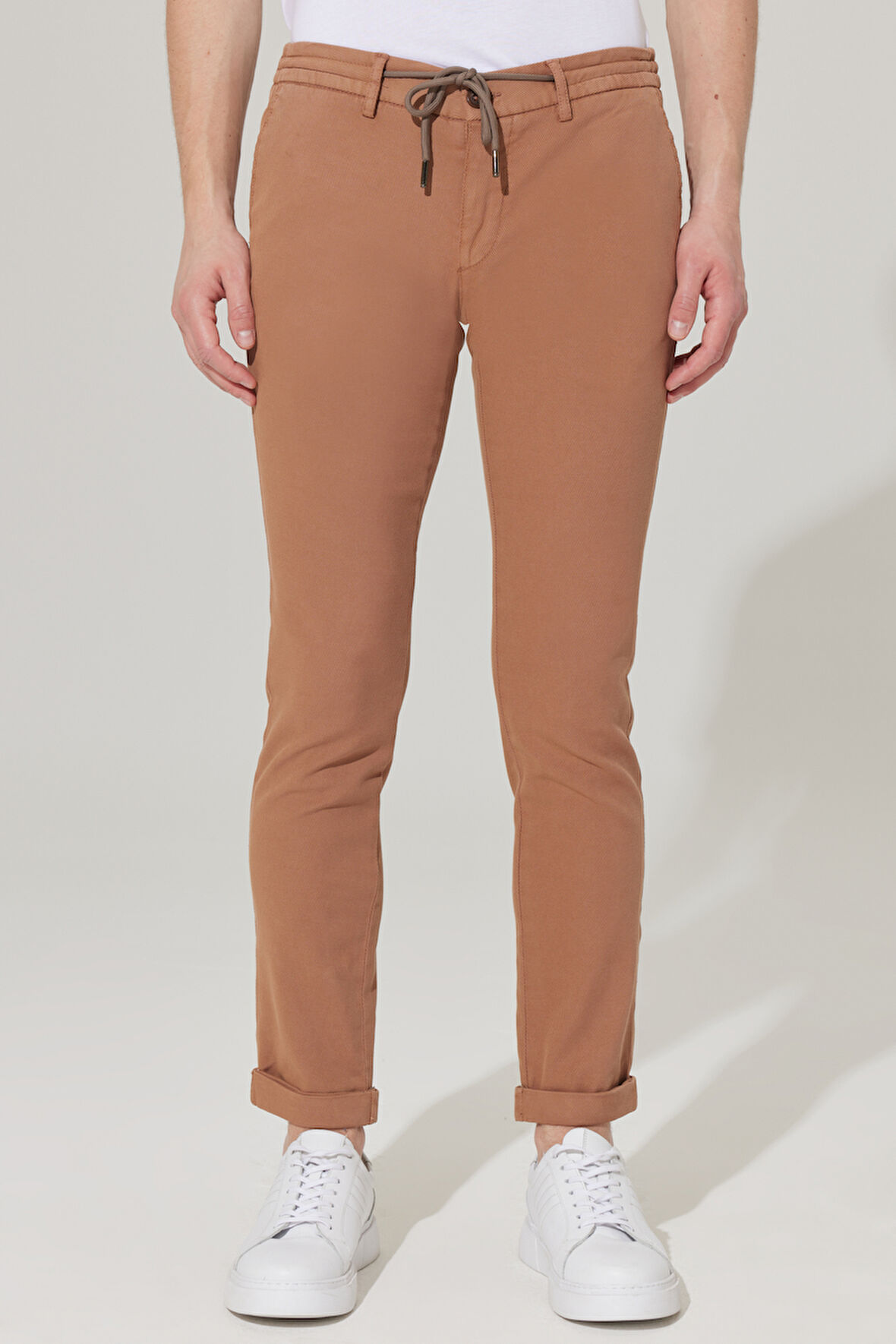 Slim Fit Dar Kesim Diyagonal Desenli Esnek Pantolon