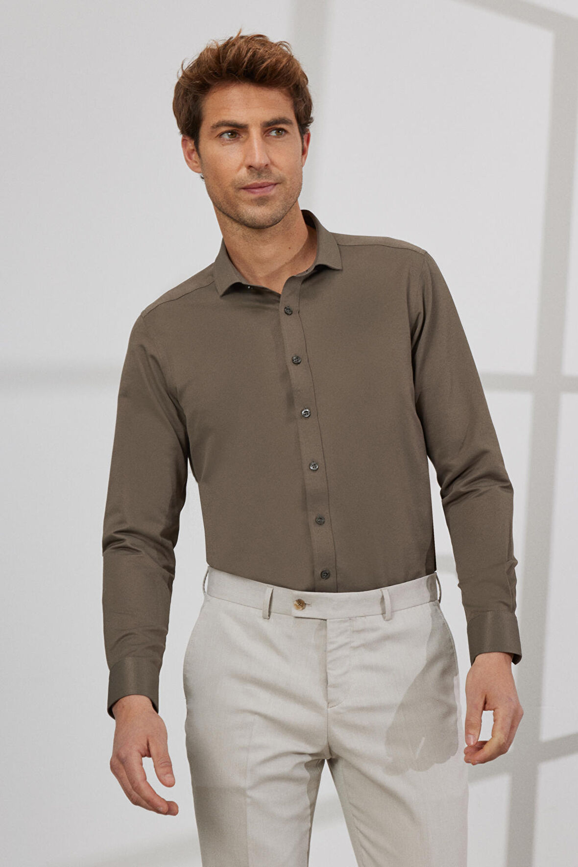 Erkek Haki Slim Fit Dar Kesim Italyan Yaka Armürlü Gömlek