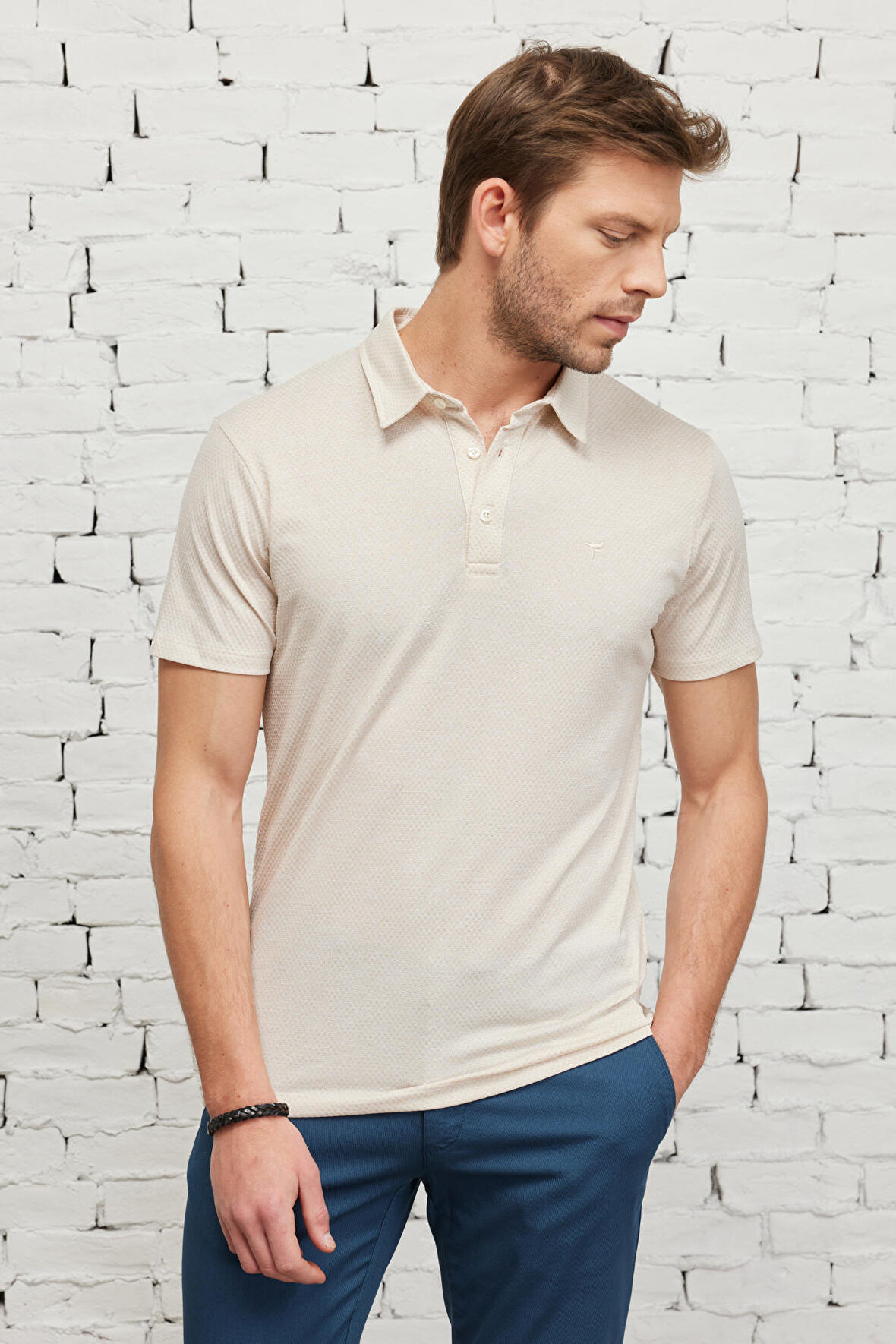 Erkek Vizon-beyaz Kolay Ütülenebilir Slim Fit Dar Kesim Polo Yaka Kısa Kollu Jakarlı Tişört