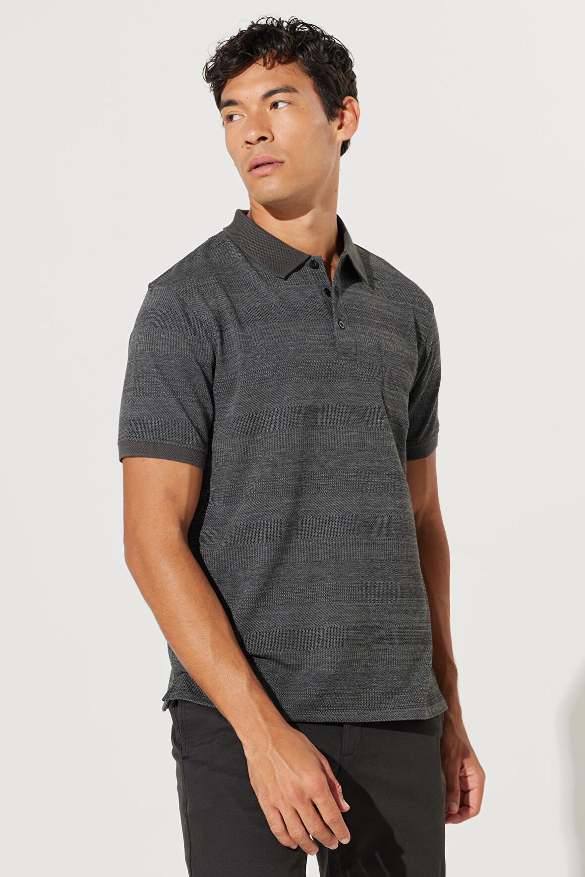 Erkek Siyah-Gri Comfort Fit Geniş Kesim Polo Yaka Desenli Kısa Kollu Tişört